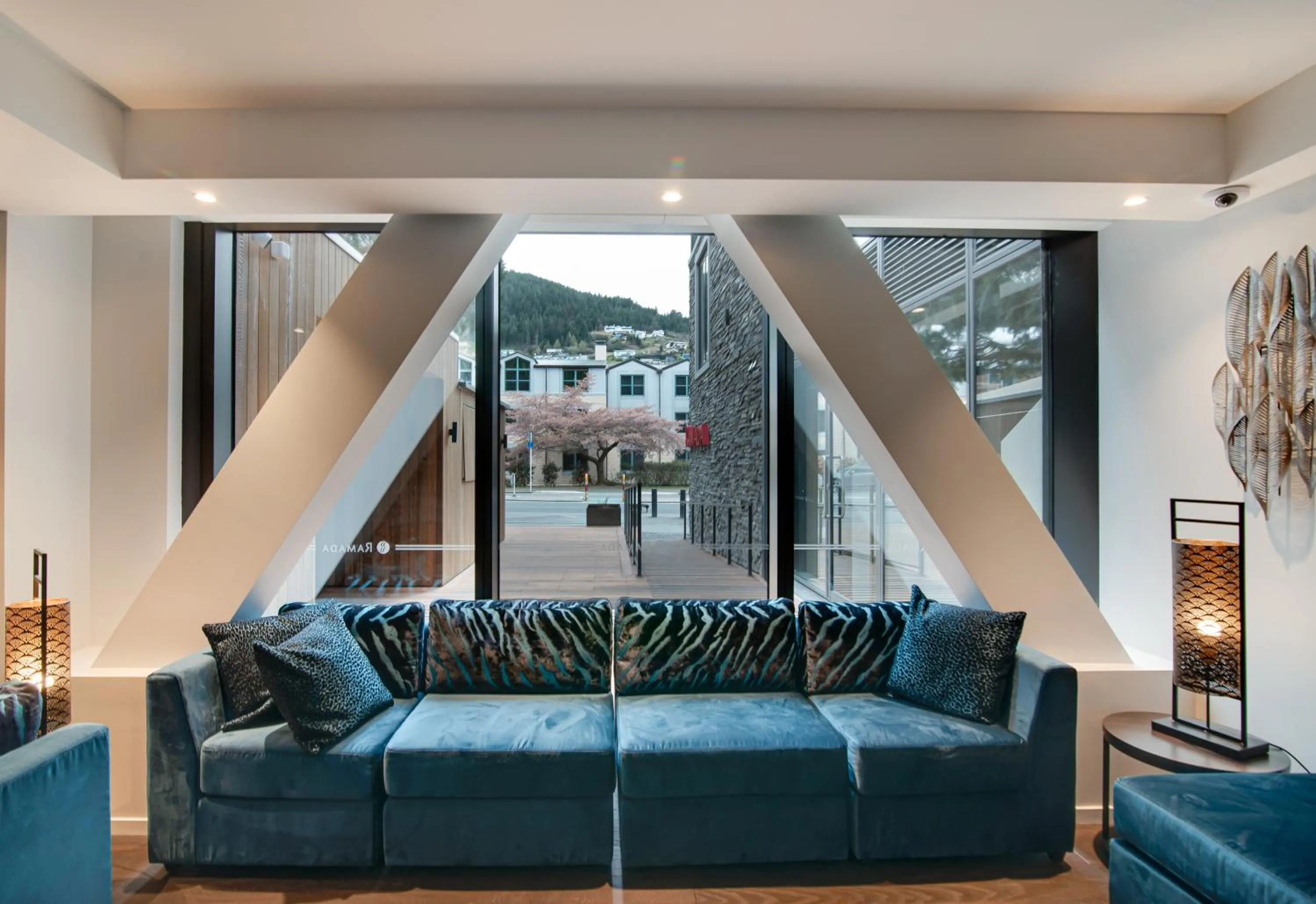 Lobby or reception in Ramada by Wyndham Queenstown Central
