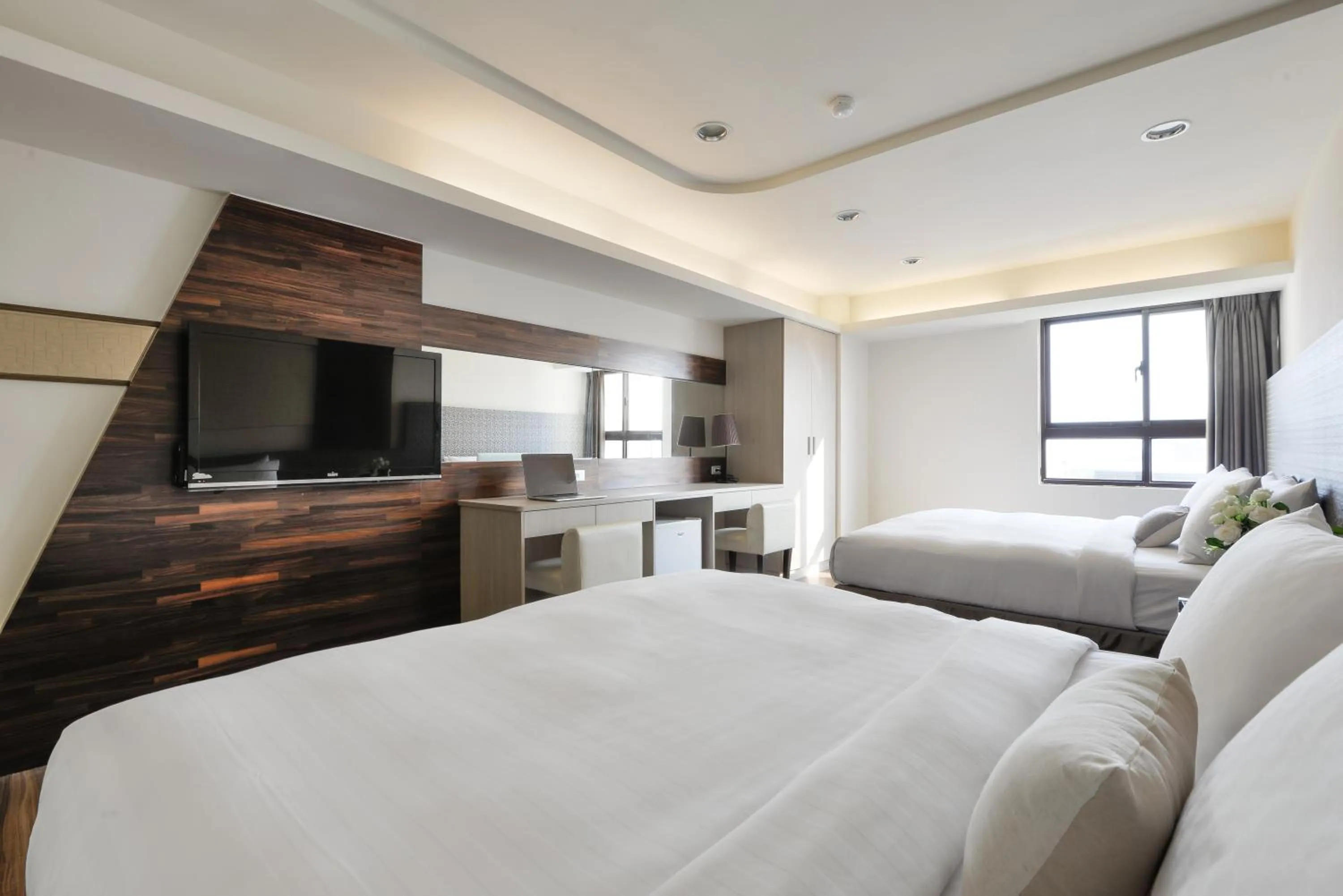 Bedroom, Bed in Taichung Saint Hotel