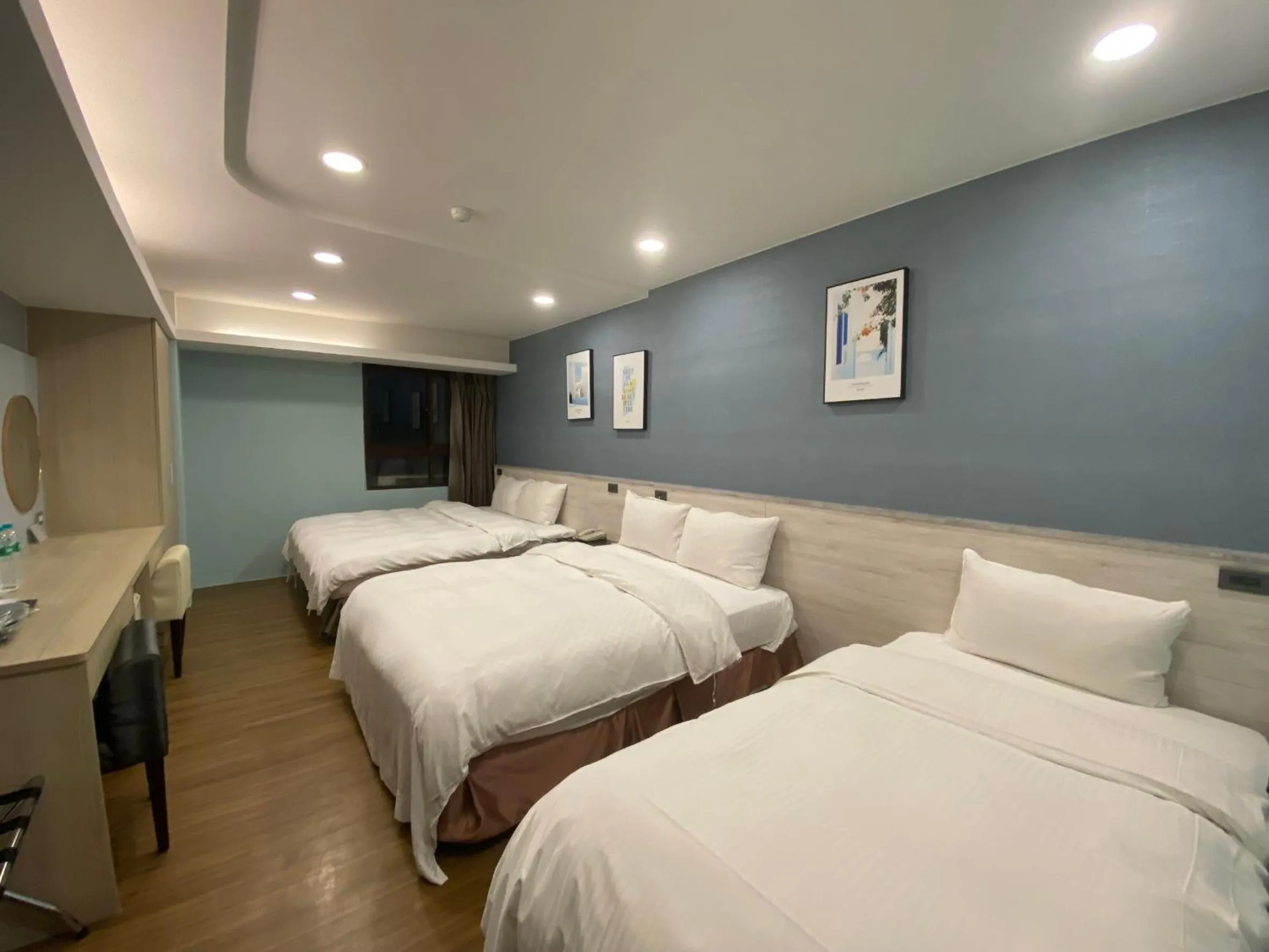 Bedroom, Bed in Taichung Saint Hotel
