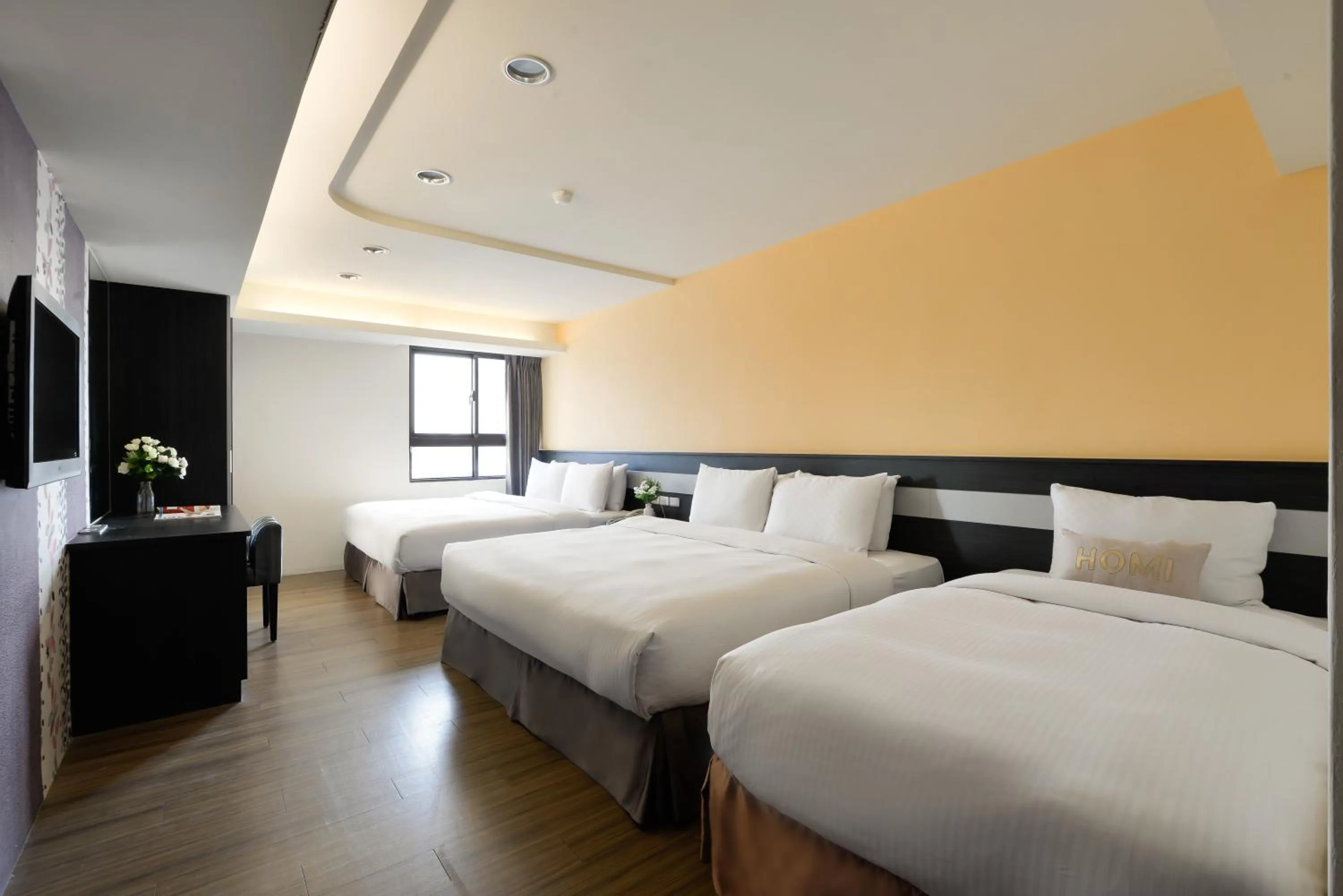 Bed in Taichung Saint Hotel