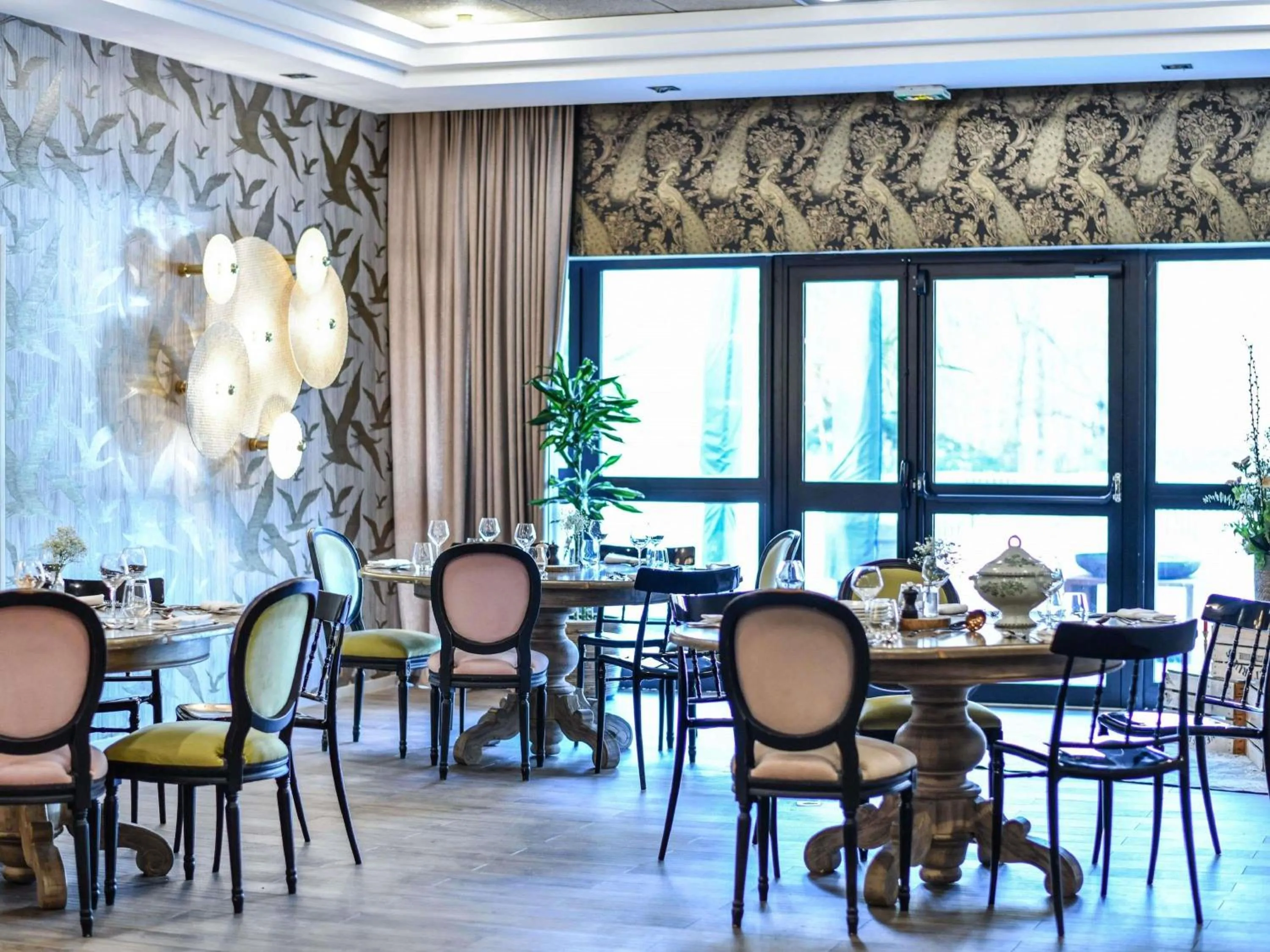 Meeting/conference room in Hotel Mercure Parc du Coudray - Barbizon