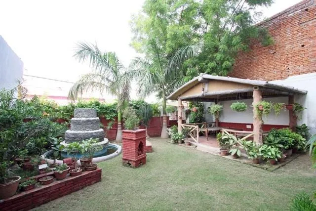 Garden in Rahul Guest House