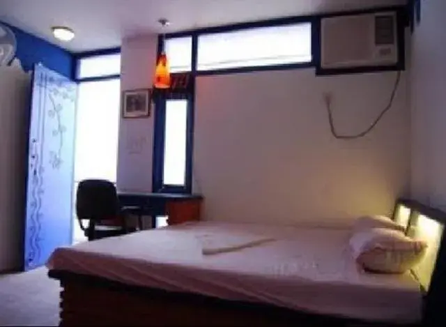 Photo of the whole room, Bed in Rahul Guest House Photo of the whole room, Bed in Rahul Guest House