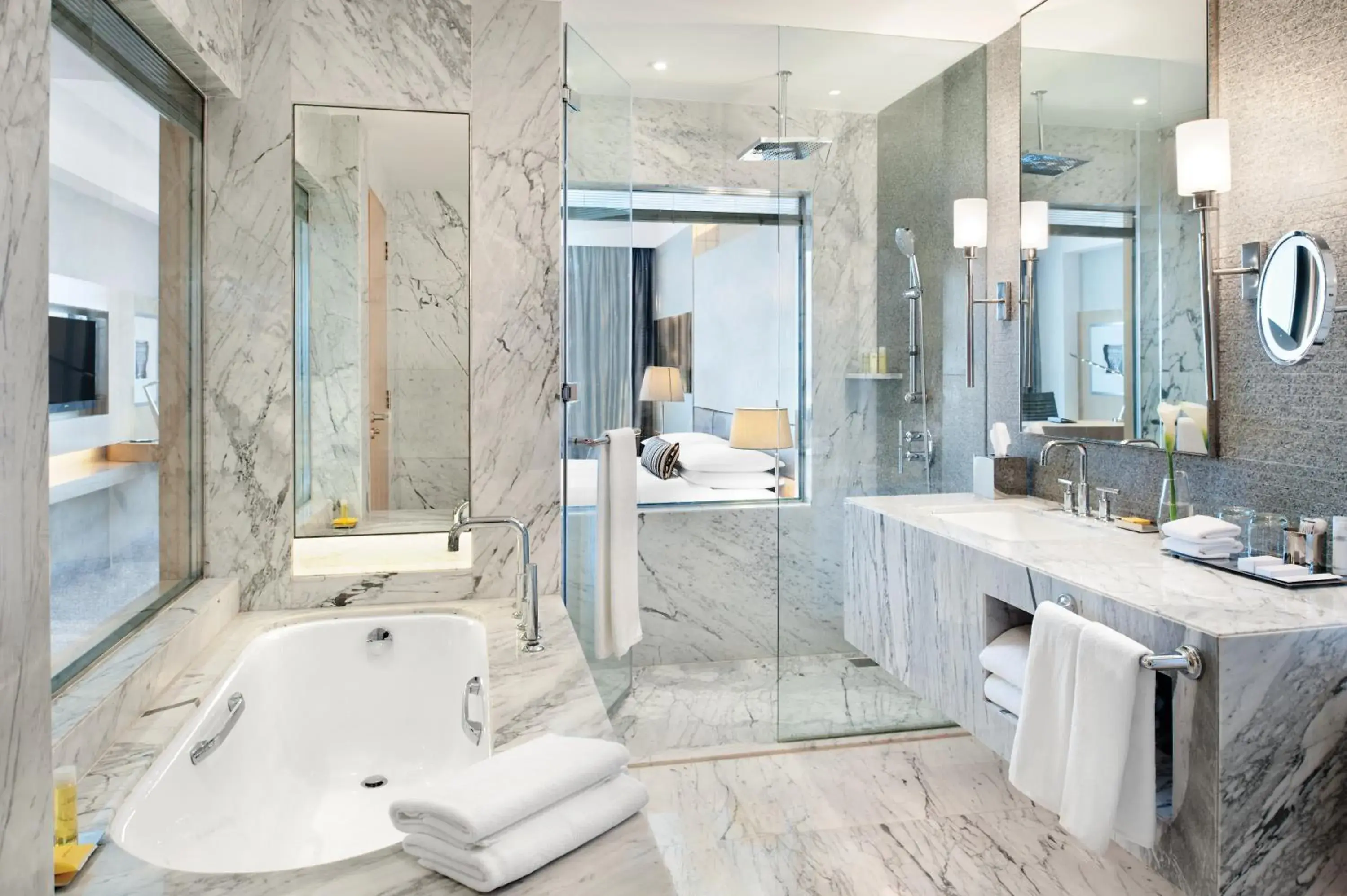 Bathroom in Hyatt Regency Gurgaon Bathroom in Hyatt Regency Gurgaon