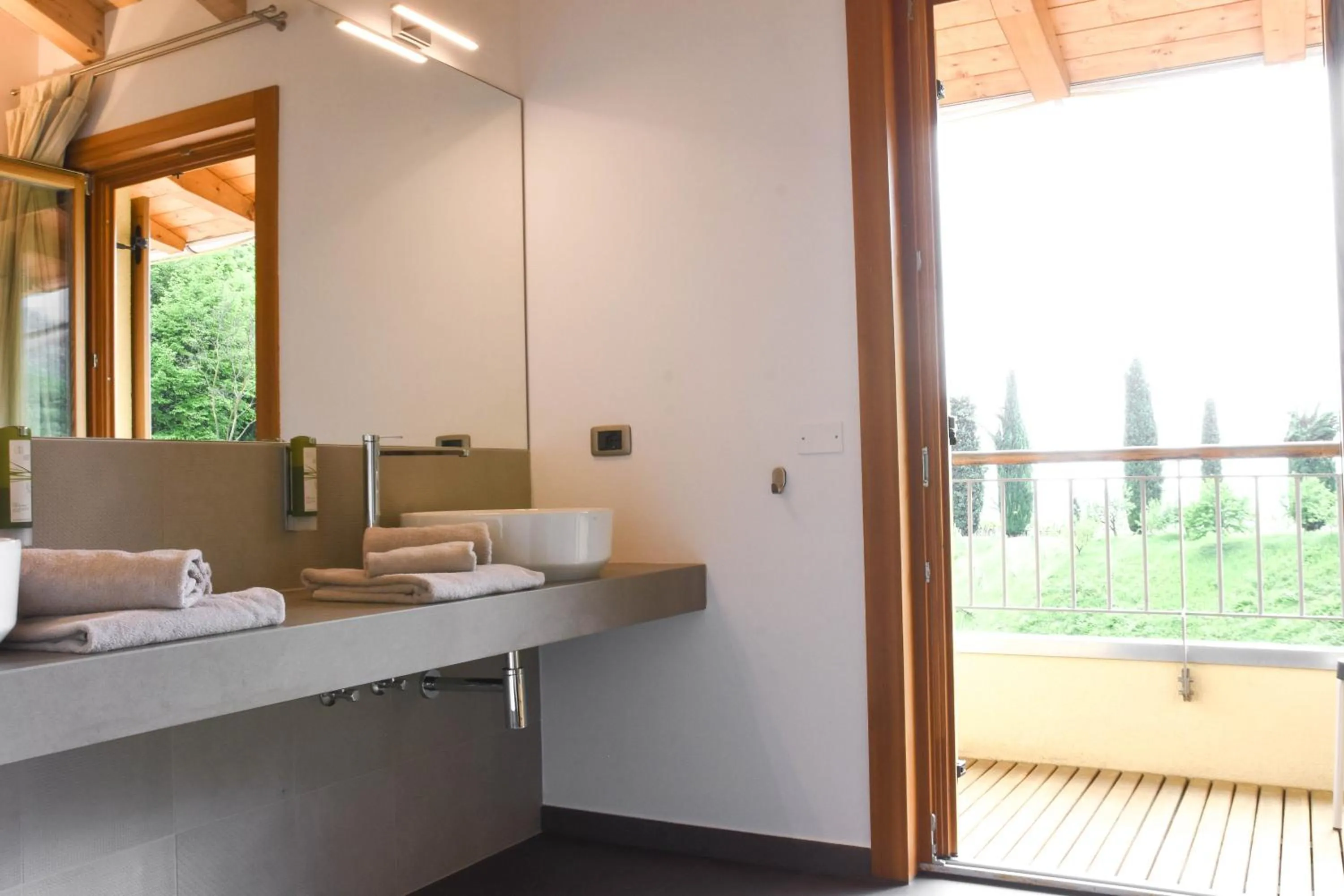 Bathroom in Agritur Casteller