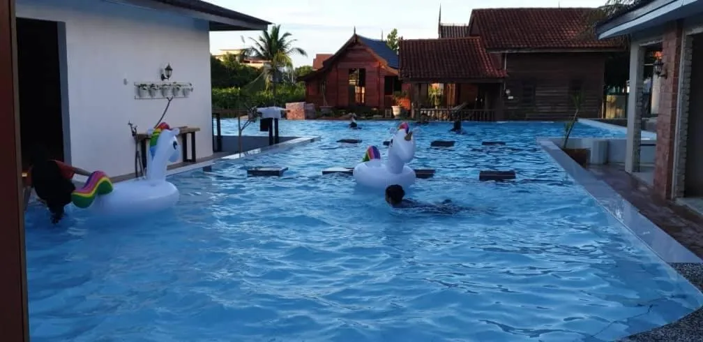 Swimming pool in The Serai Cottage Downtown Hotel