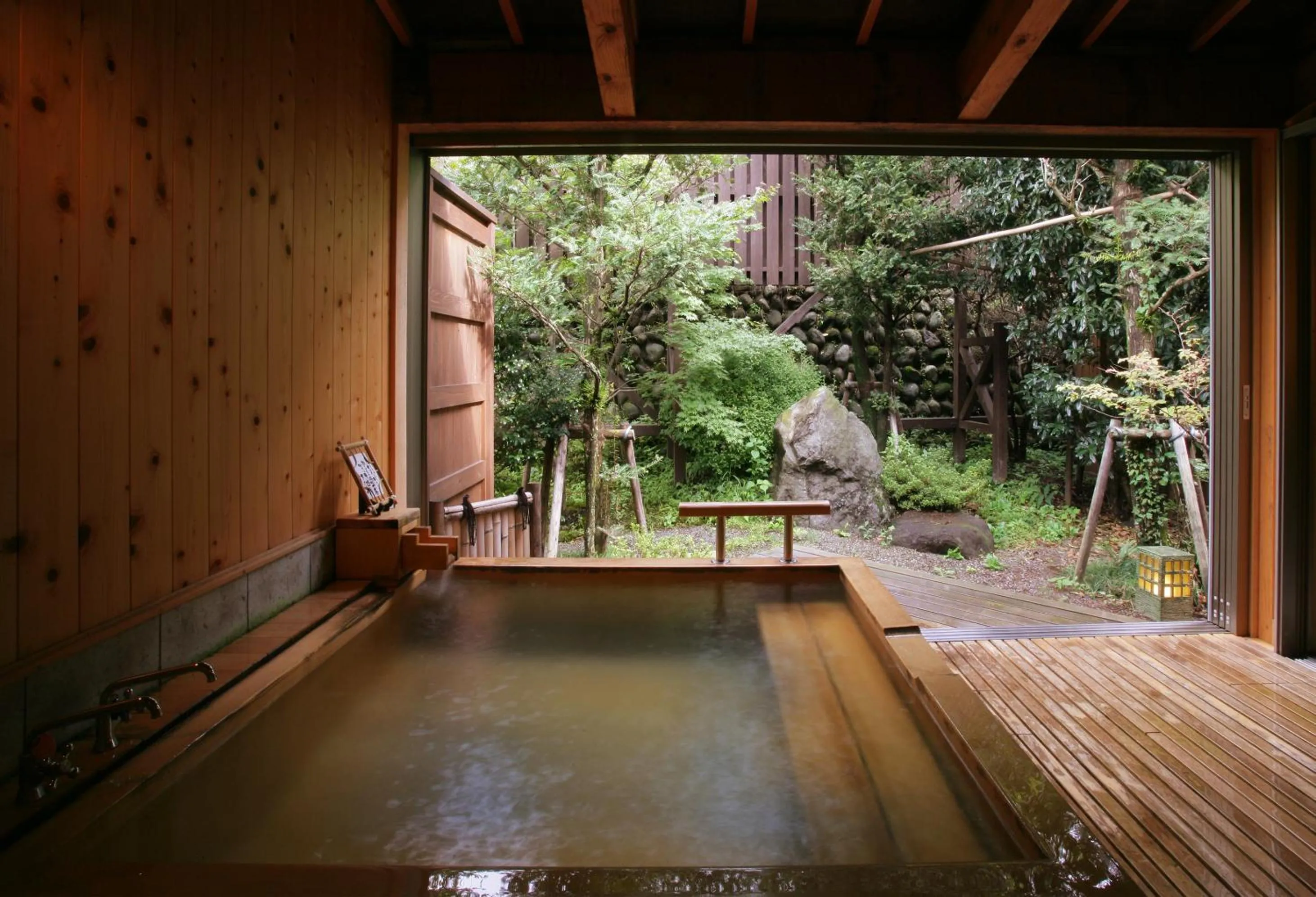 Hot Spring Bath in Kinugawa Grand Hotel Yumenotoki