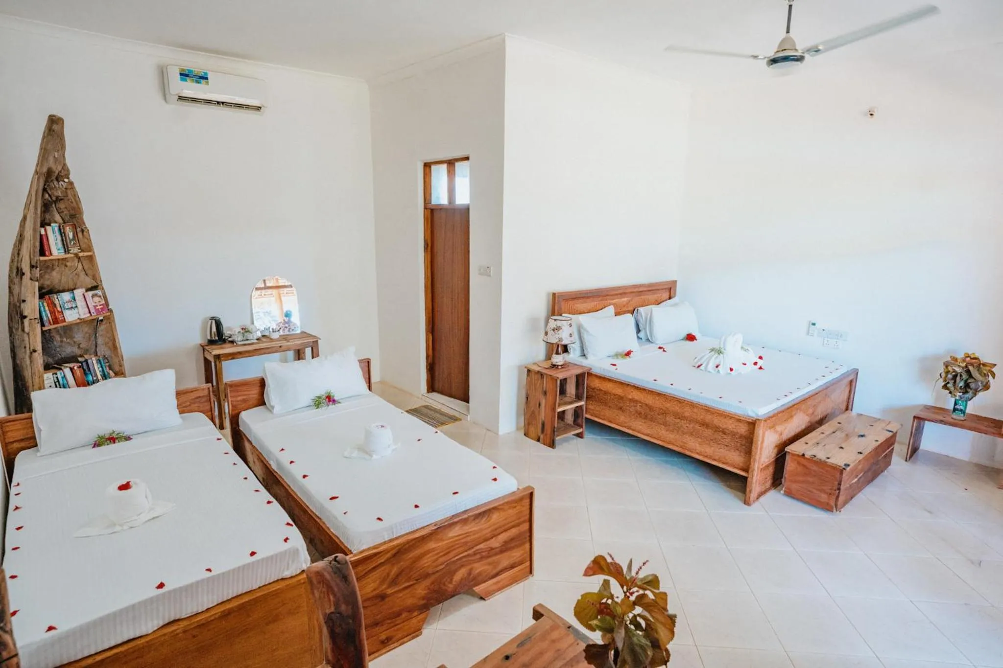 Bed in Bella Vista Resort Zanzibar