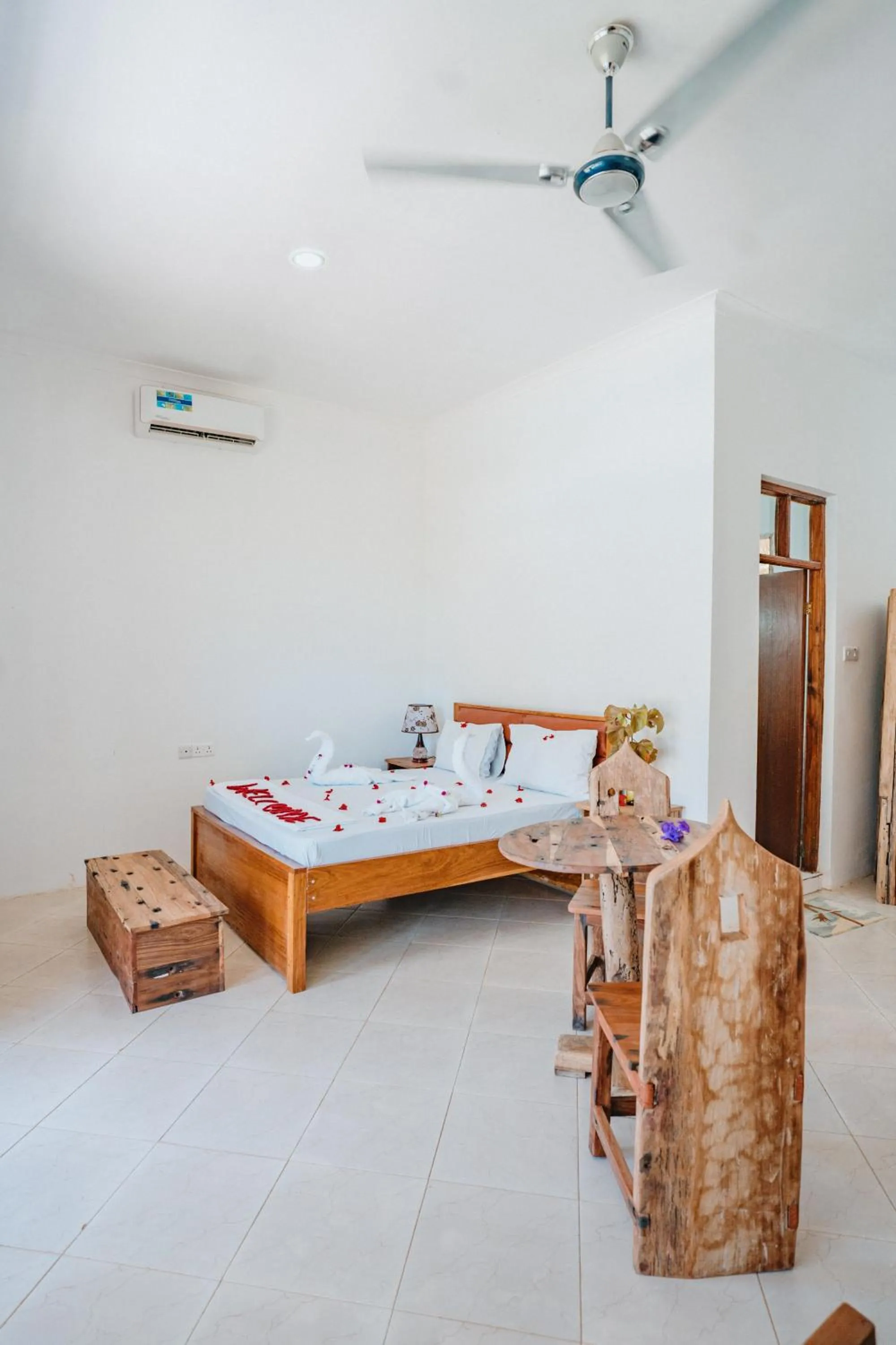 Bed in Bella Vista Resort Zanzibar