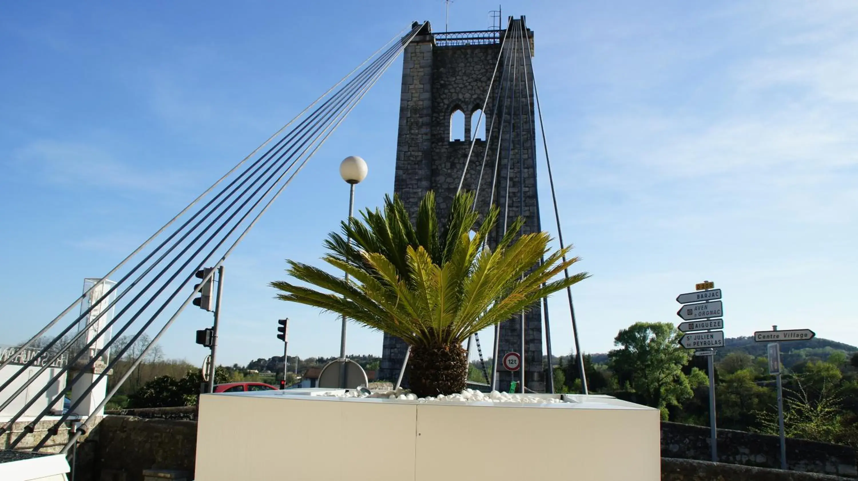 Facade/entrance in Logis Hôtel Restaurant Bellevue Facade/entrance in Logis Hôtel Restaurant Bellevue