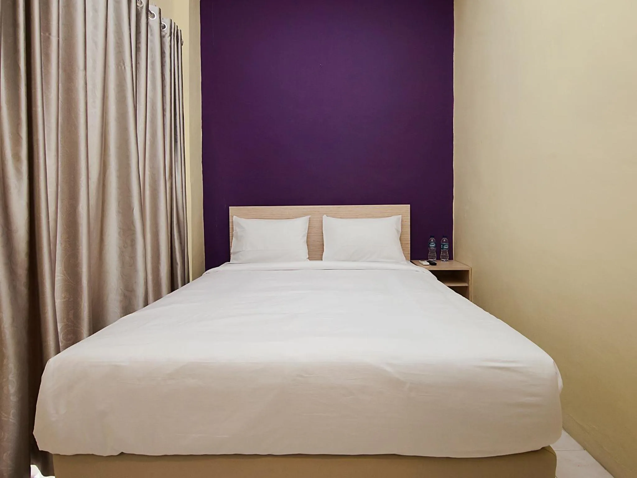 Bedroom, Bed in RAP Hotel Balige