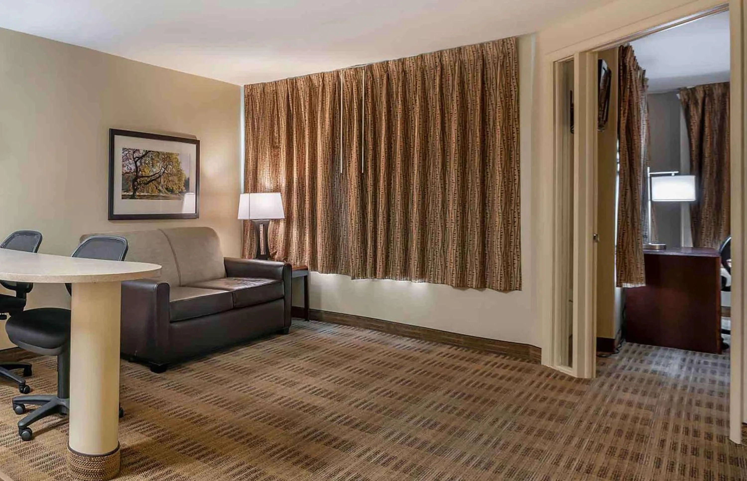 Bedroom, Bed in Extended Stay America Suites - Houston - Med Ctr - NRG Park - Braeswood Blvd