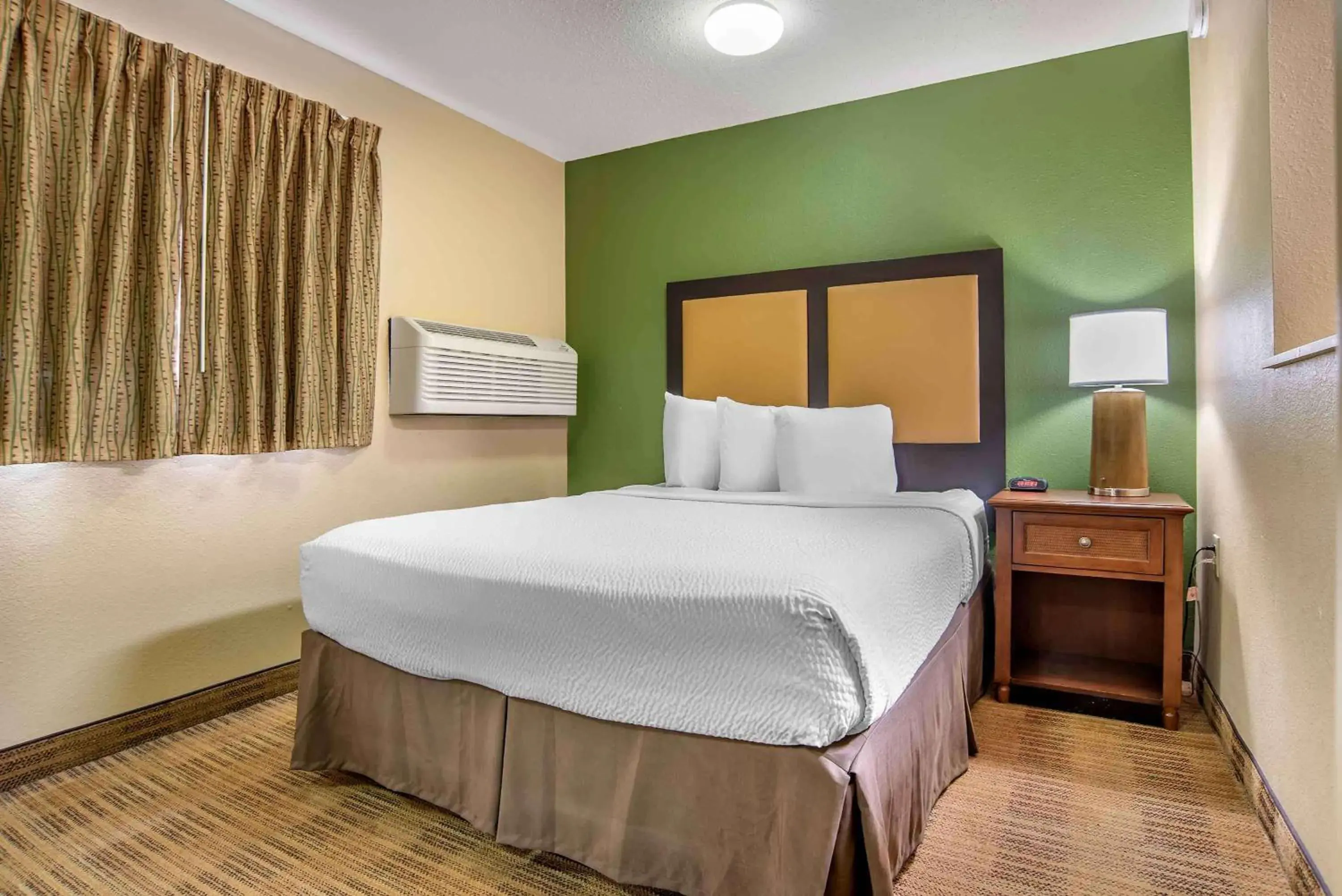 Bedroom, Bed in Suburban Studios Montgomery East I-85 Bedroom, Bed in Suburban Studios Montgomery East I-85