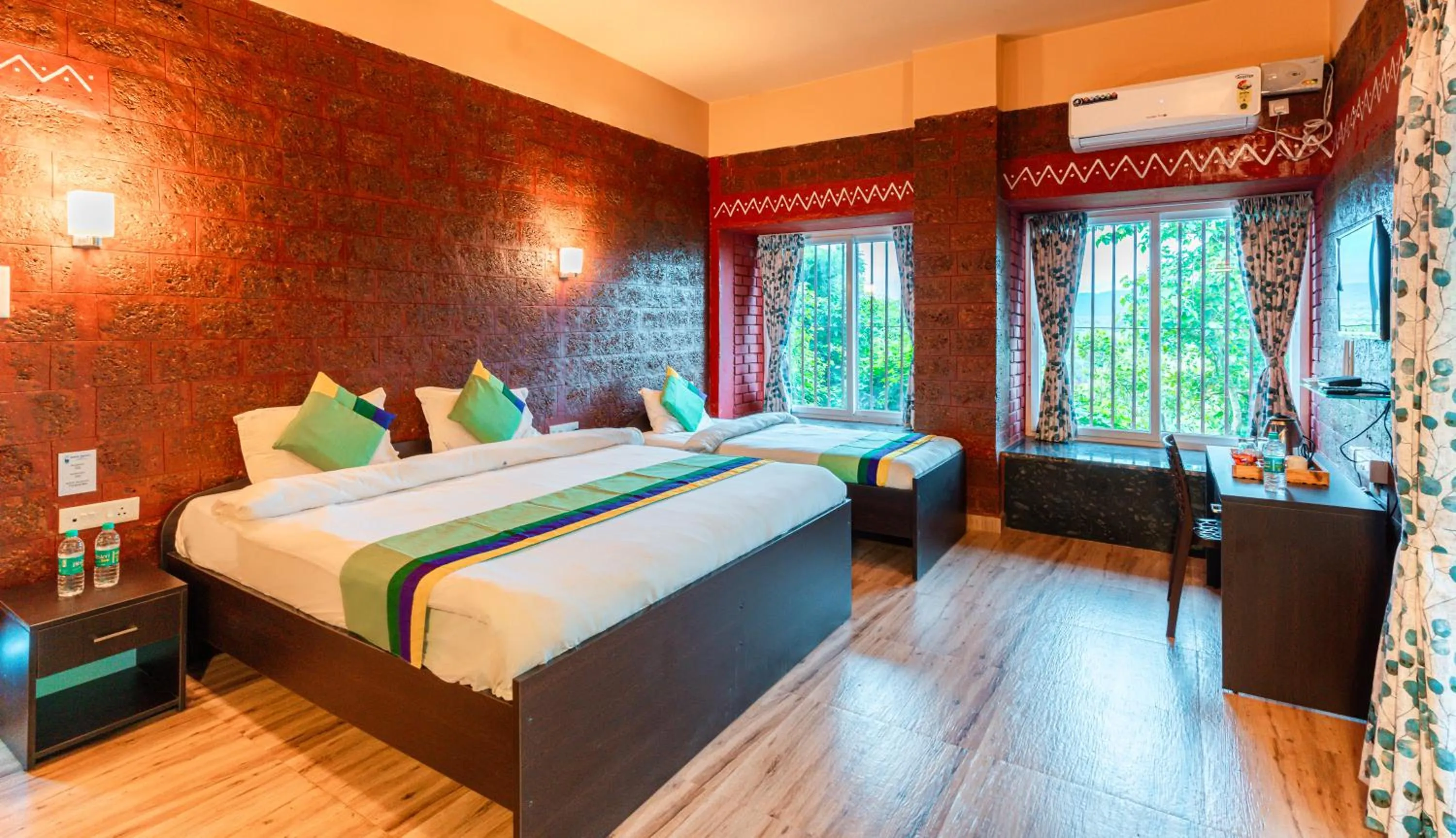 Bed in Treebo Rock Valley