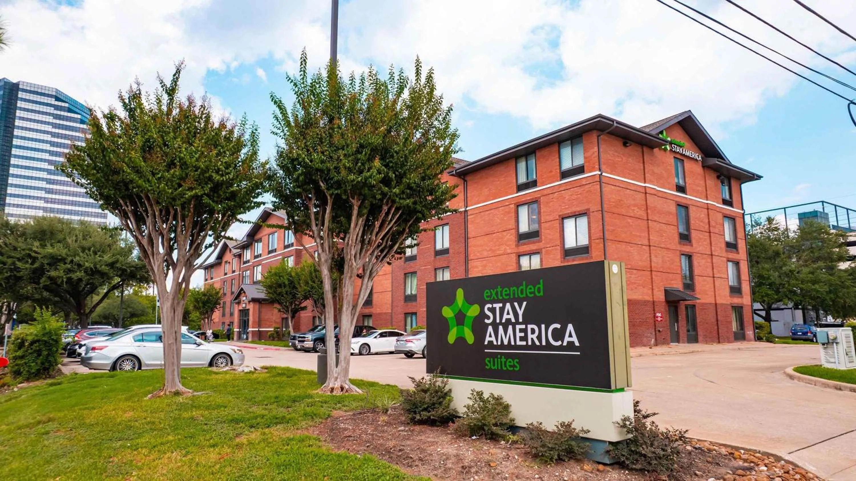 Property building in Extended Stay America Suites - Houston - Westchase - Westheimer