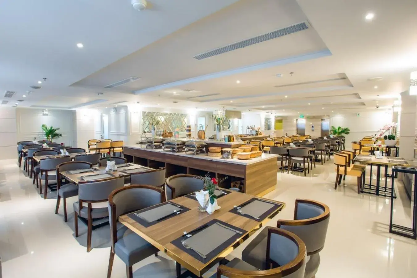 Restaurant/places to eat in Glamour Hotel Da Nang Restaurant/places to eat in Glamour Hotel Da Nang