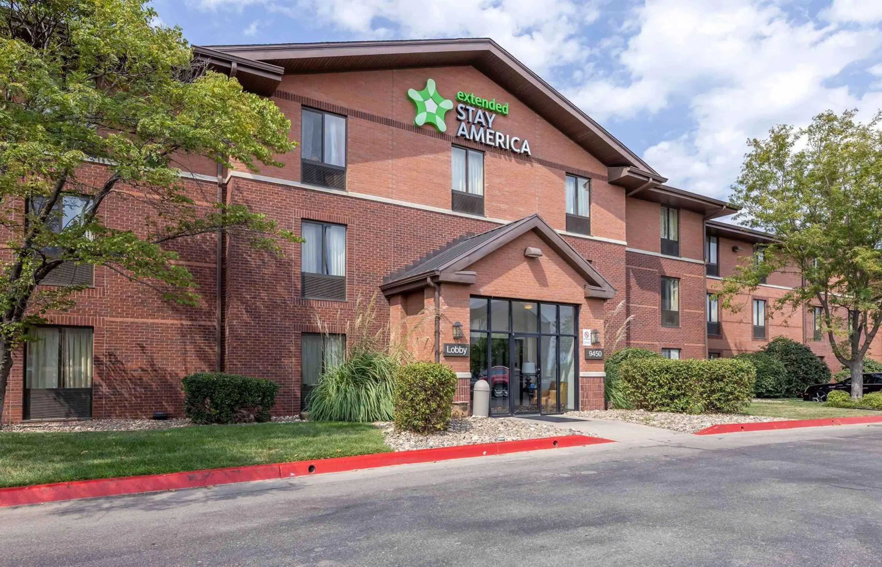 Property building in Extended Stay America Suites - Wichita - East Property building in Extended Stay America Suites - Wichita - East