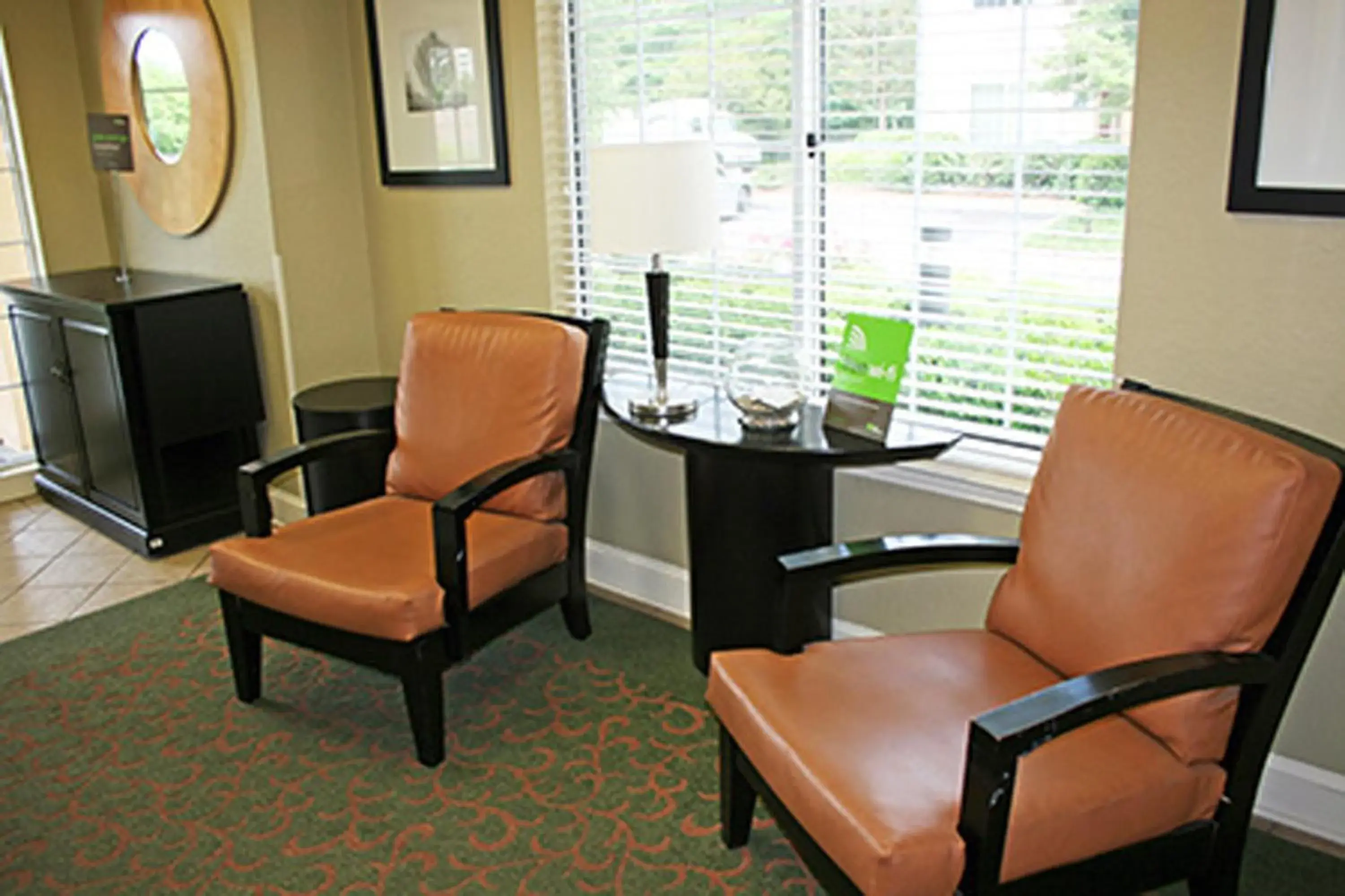 Lobby or reception, Seating Area in Extended Stay America Suites - Birmingham - Perimeter Park South