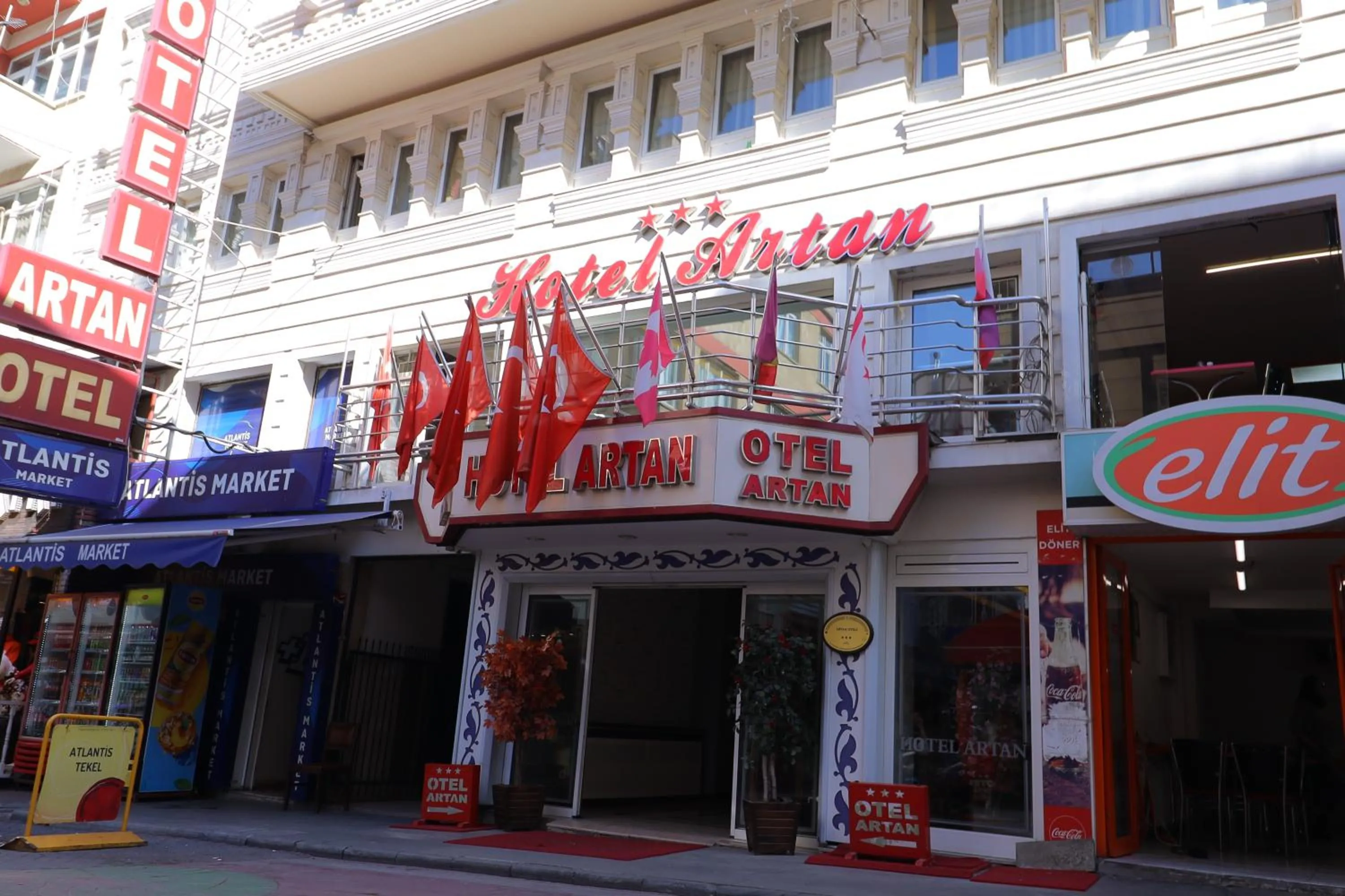 Artan Hotel