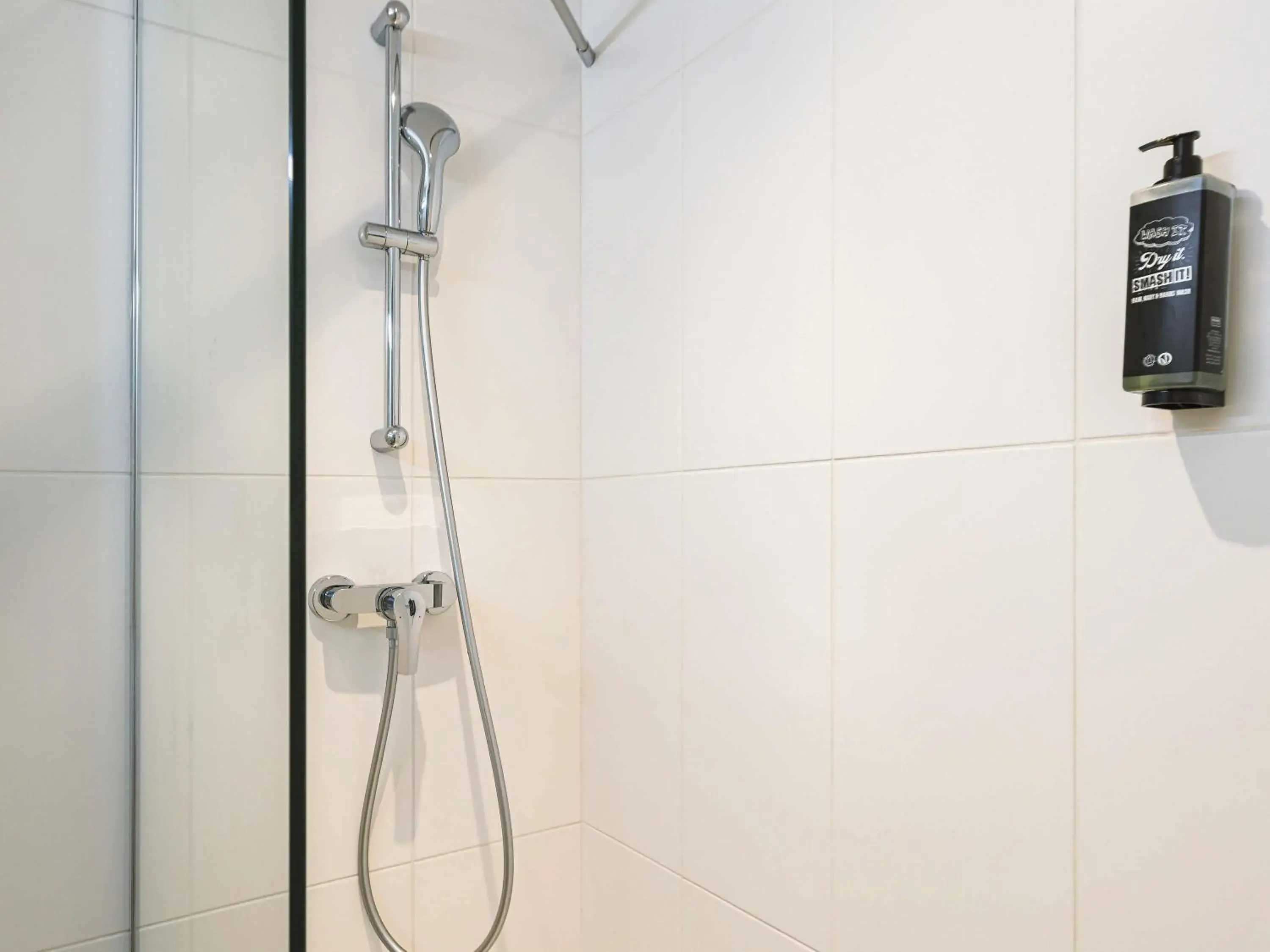 Bedroom in ibis budget Lyon Villeurbanne Bedroom in ibis budget Lyon Villeurbanne