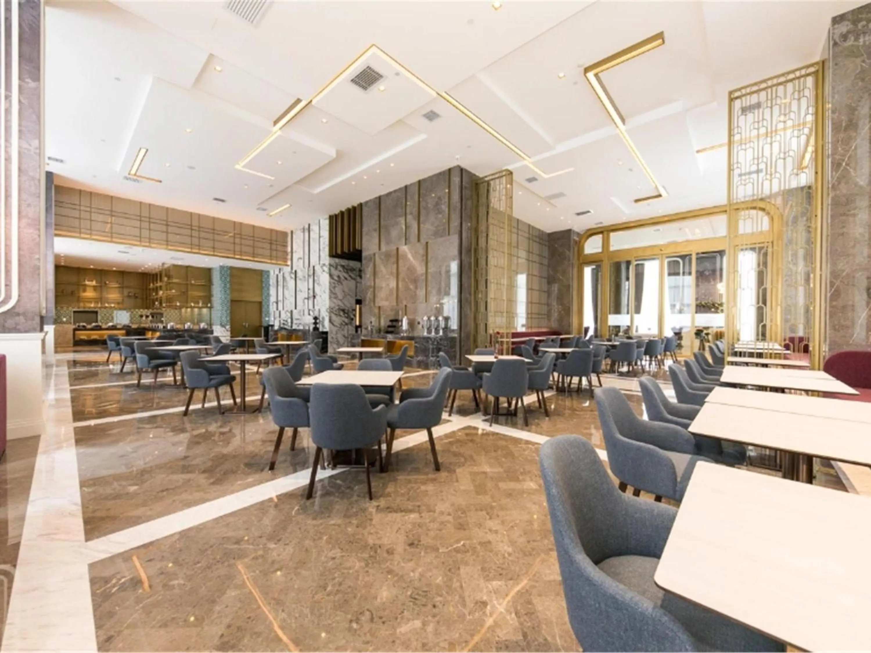 Restaurant/places to eat in Mercure Xi'an Qujiang