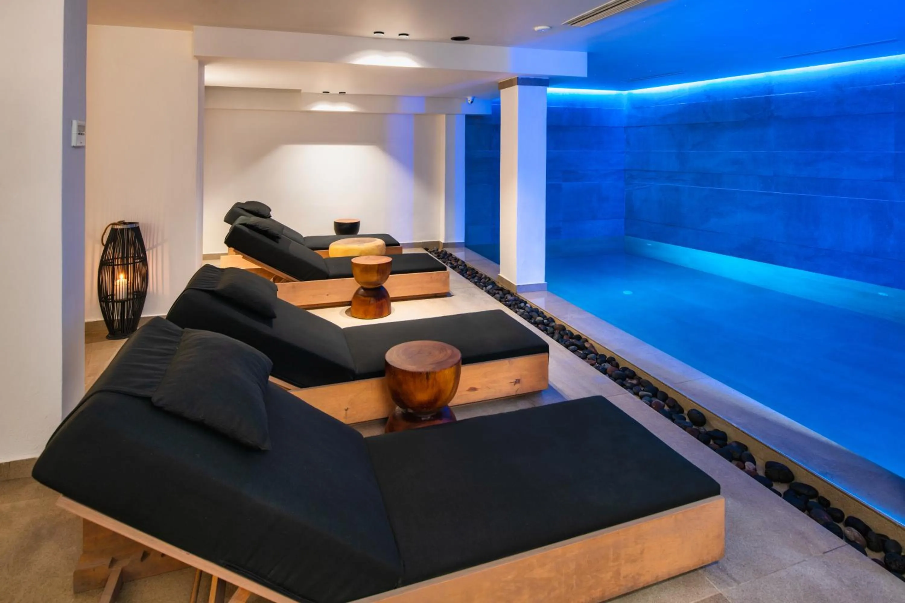 Property building in Uma Ray Suites