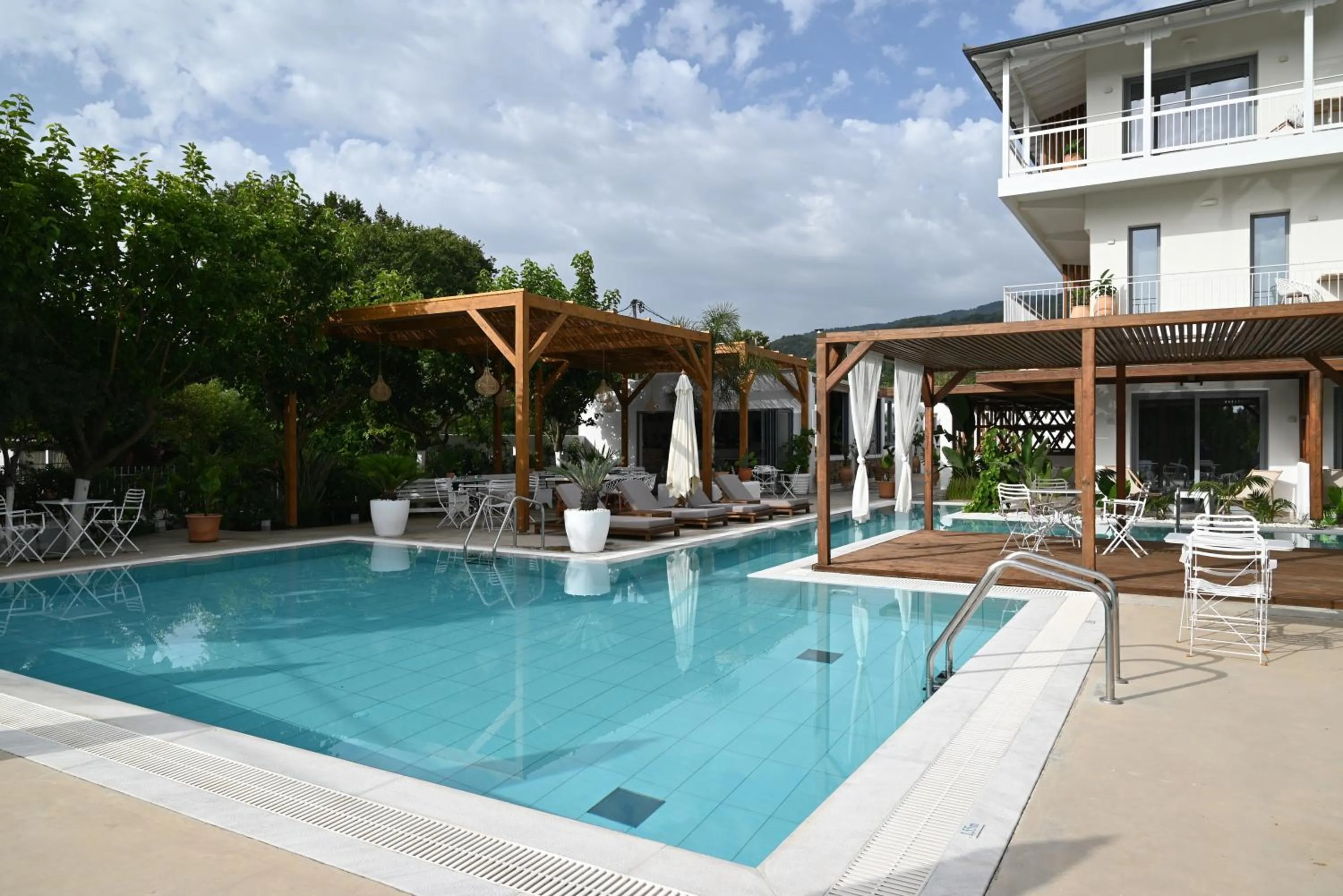 Agorastos Luxury Living