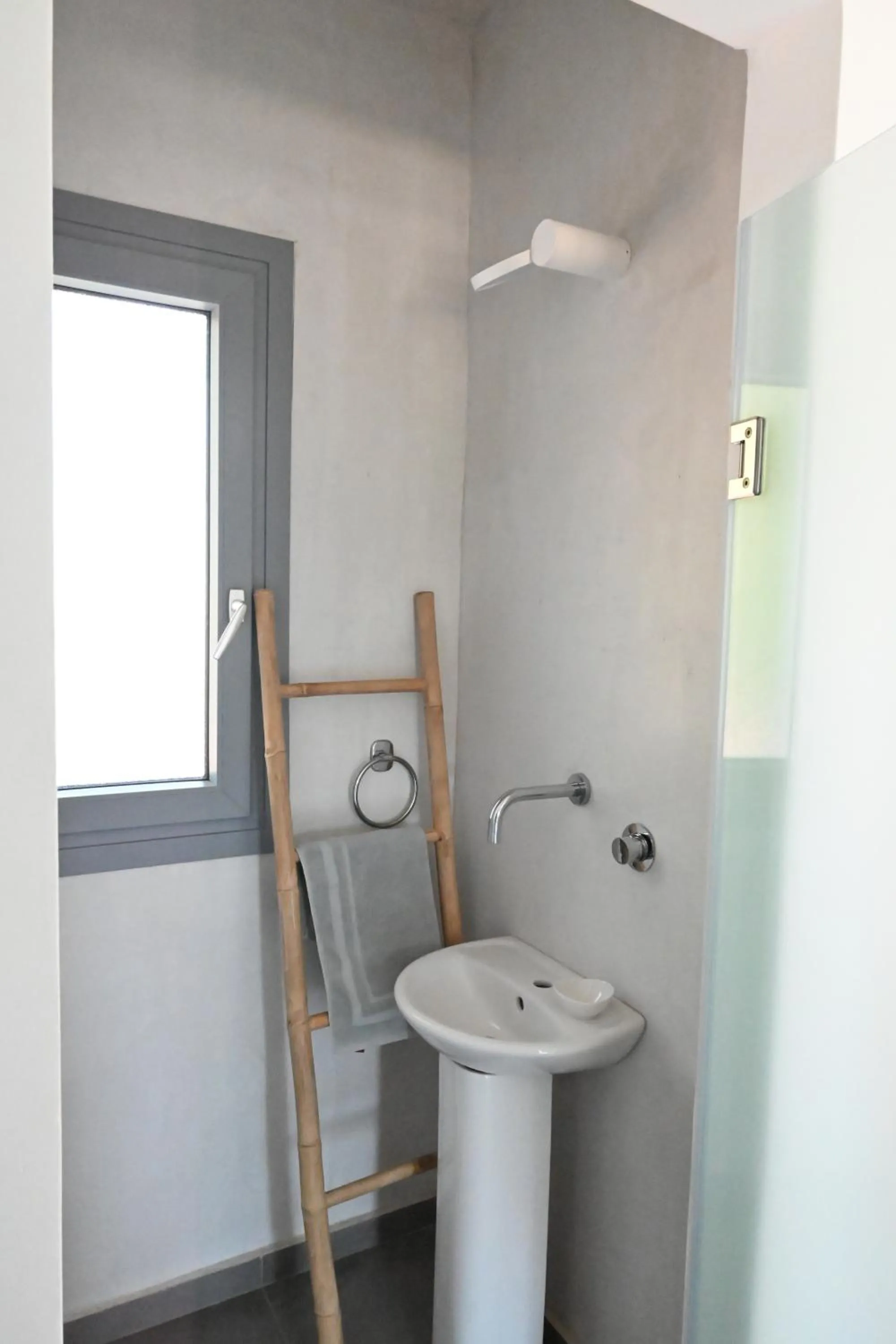 Agorastos Luxury Living