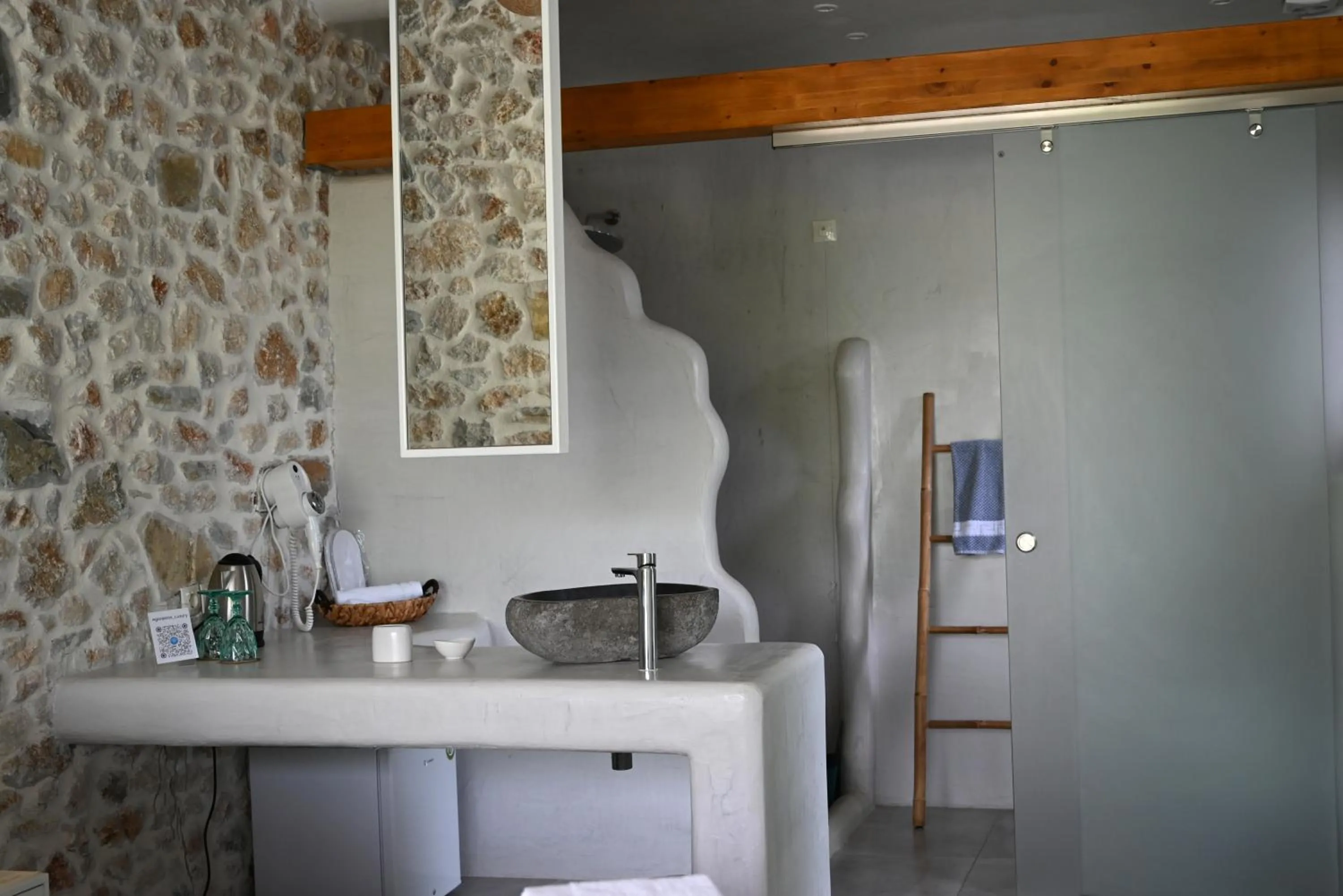 Agorastos Luxury Living