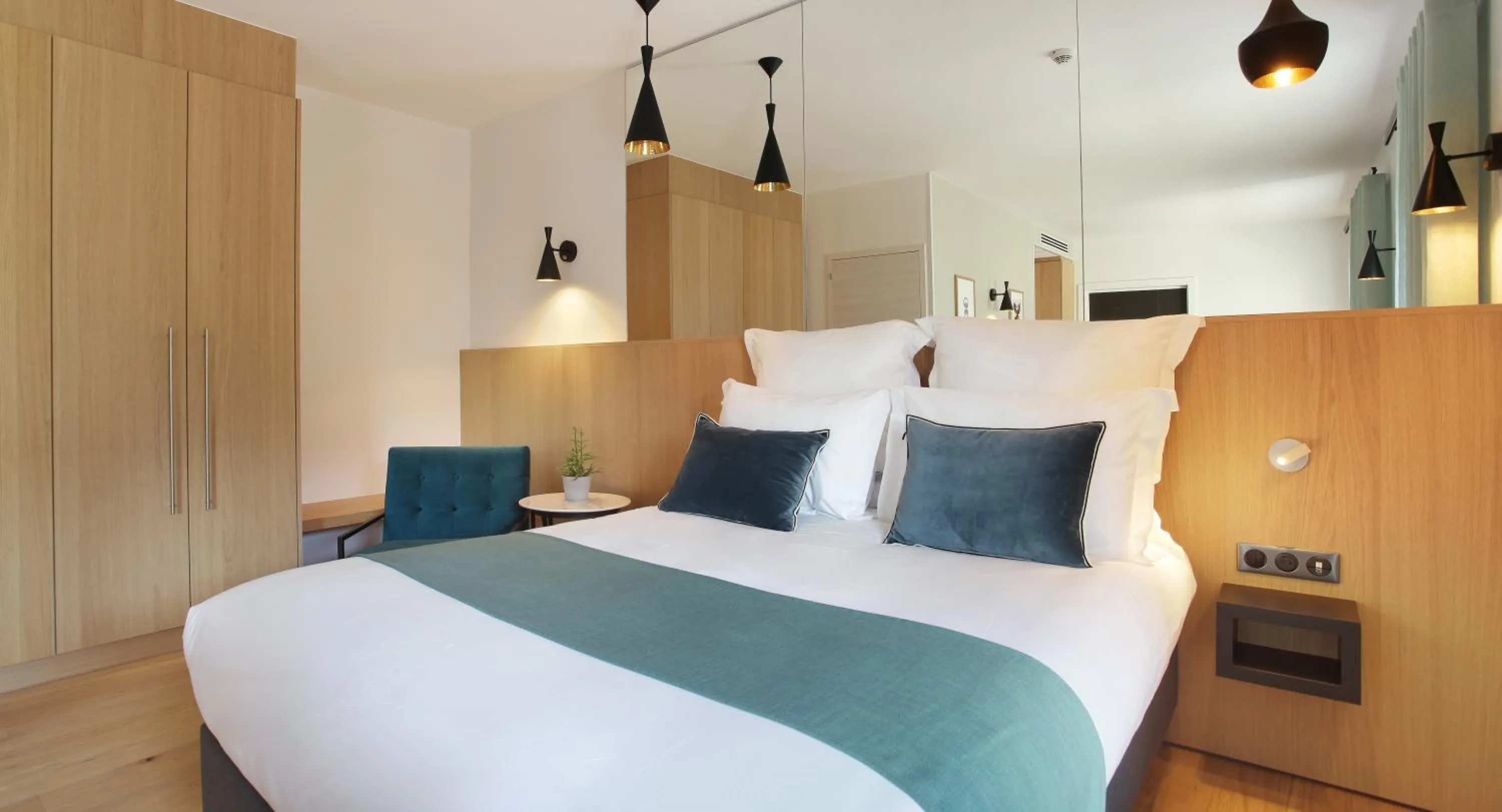 Bed in Hôtel Sainte Victoire