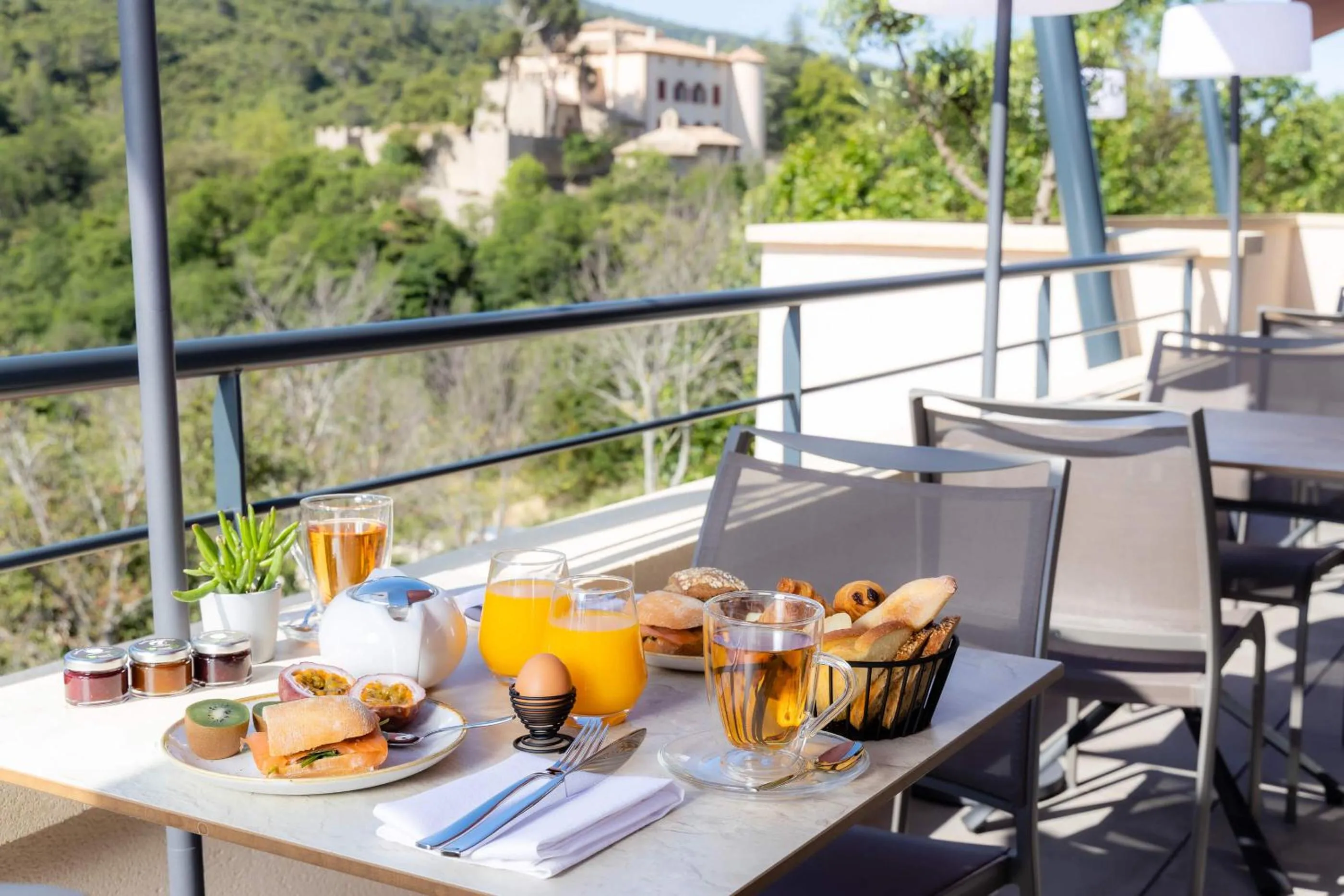 Breakfast in Hôtel Sainte Victoire