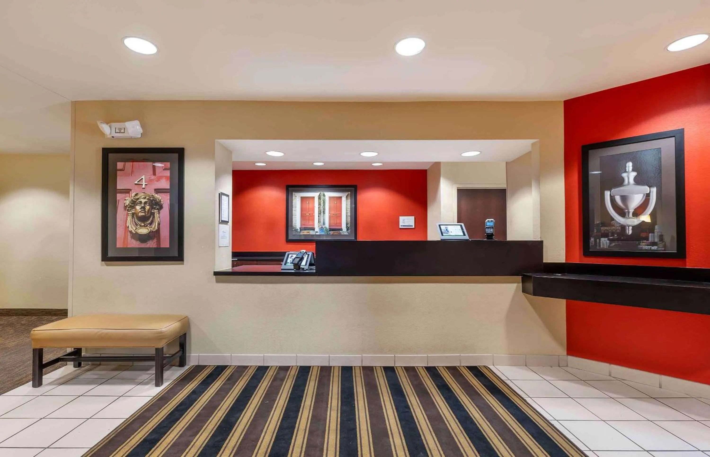 Lobby or reception in Extended Stay America Suites - Bloomington - Normal