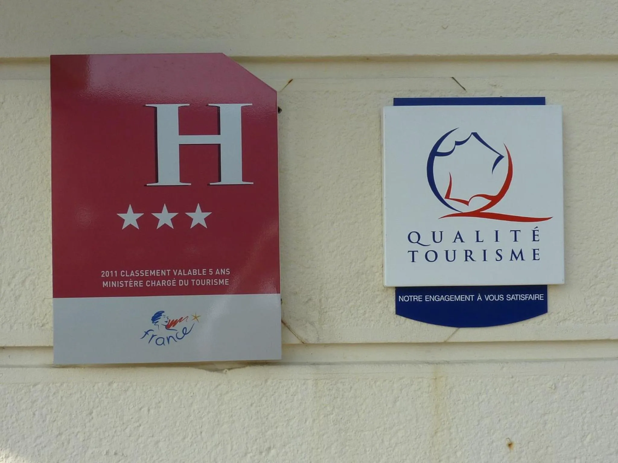 Facade/entrance in Saint Jean