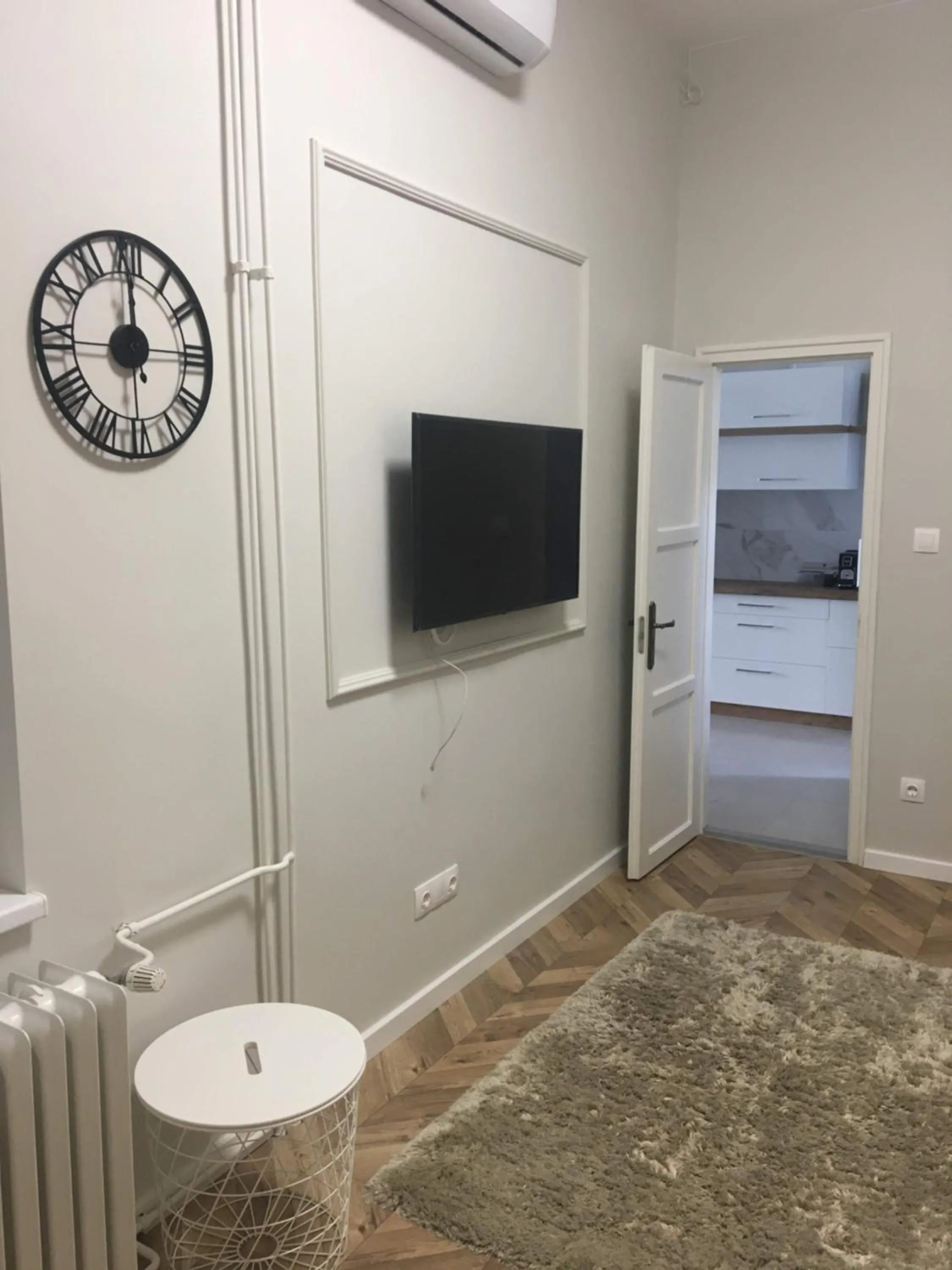 TV and multimedia in Visit Debrecen Apartman