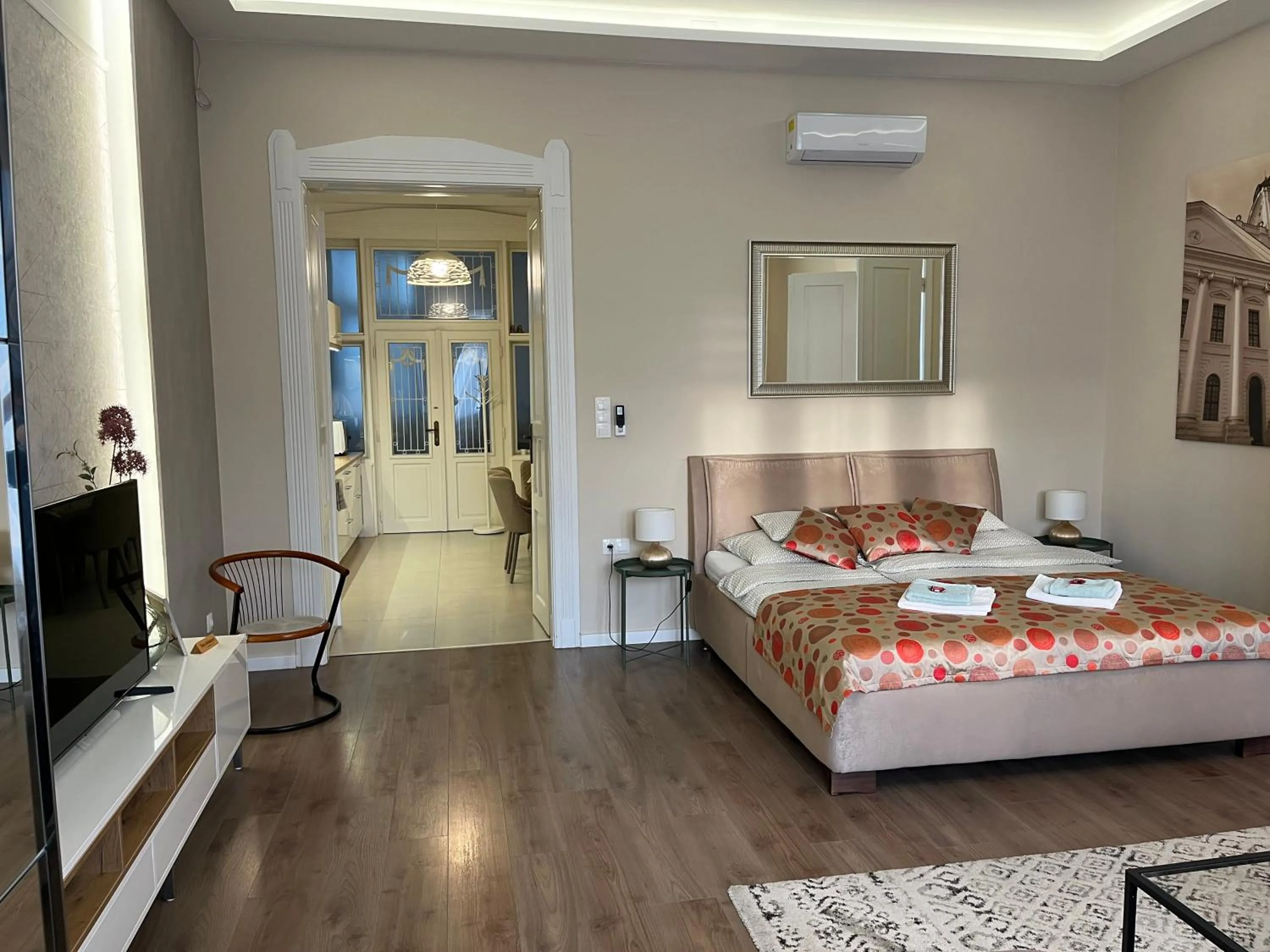 Bed in Visit Debrecen Apartman