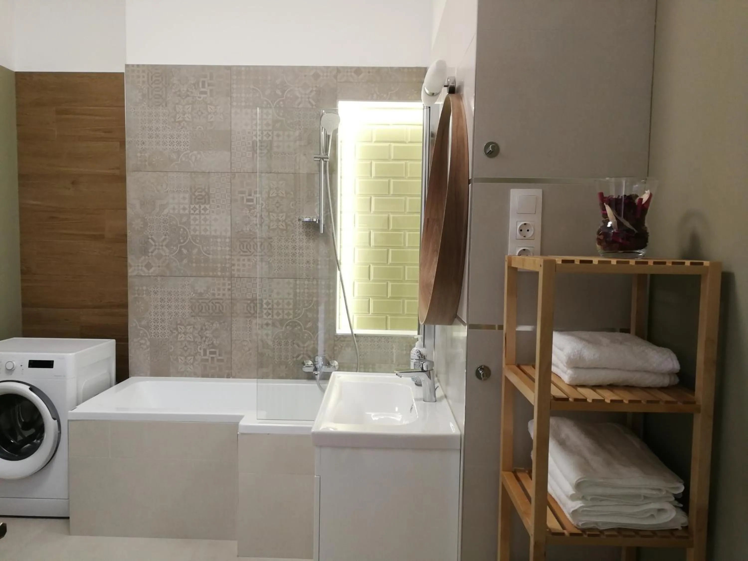 Bathroom in Visit Debrecen Apartman