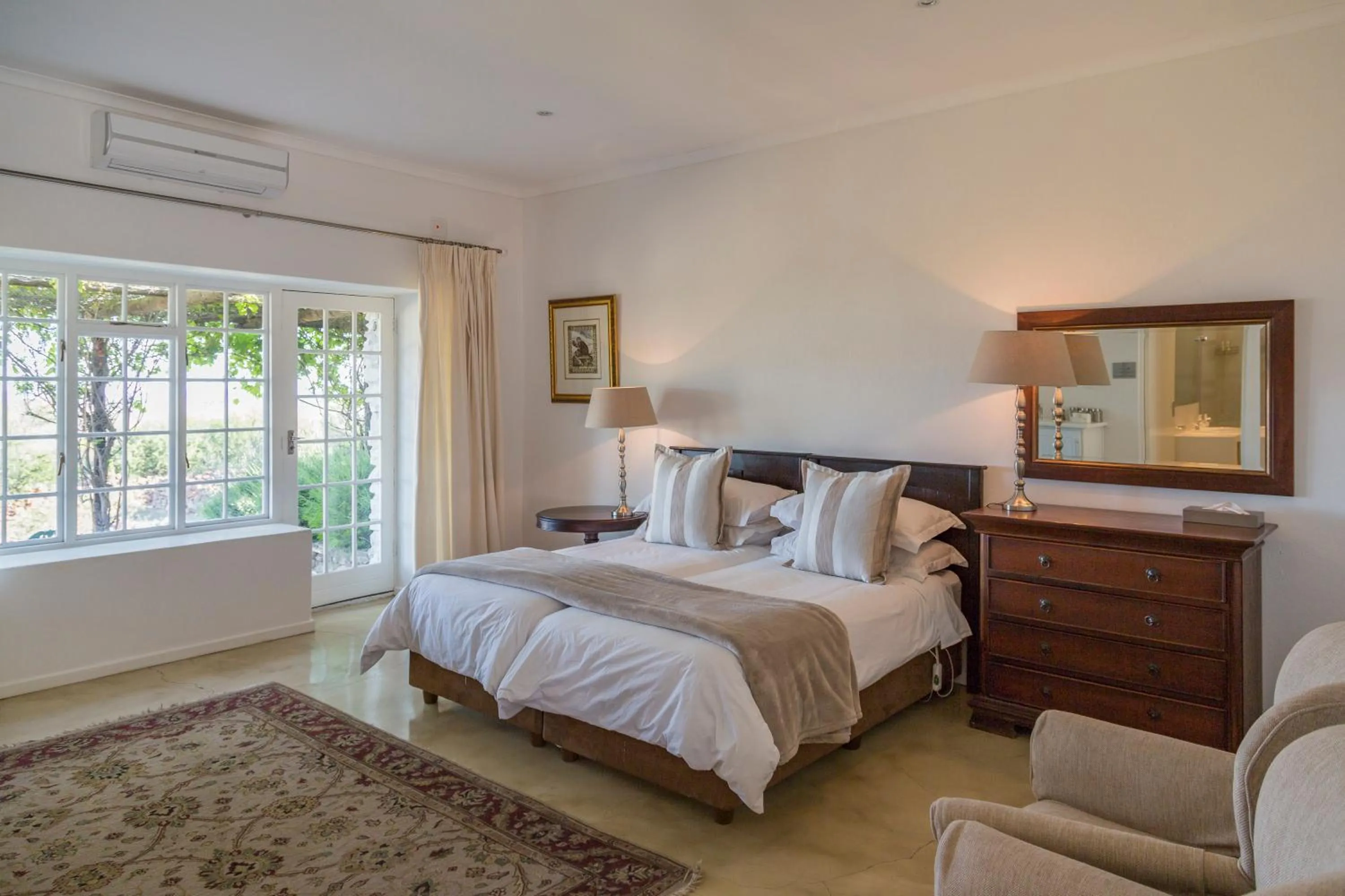 Bedroom, Bed in Lemoenfontein