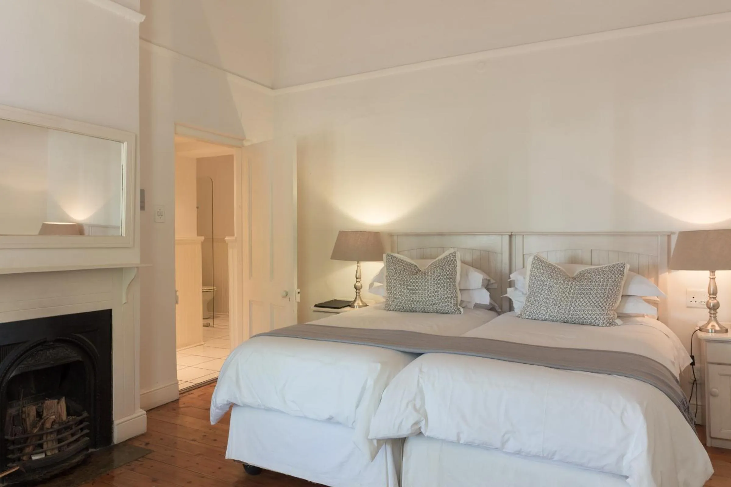 Bedroom, Bed in Lemoenfontein