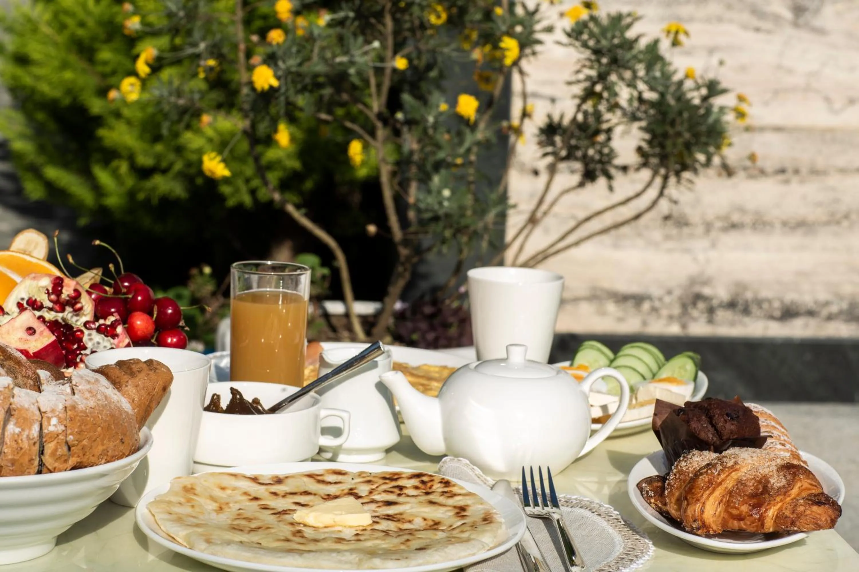 Buffet breakfast in Chveni Ezo Boutique Hotel