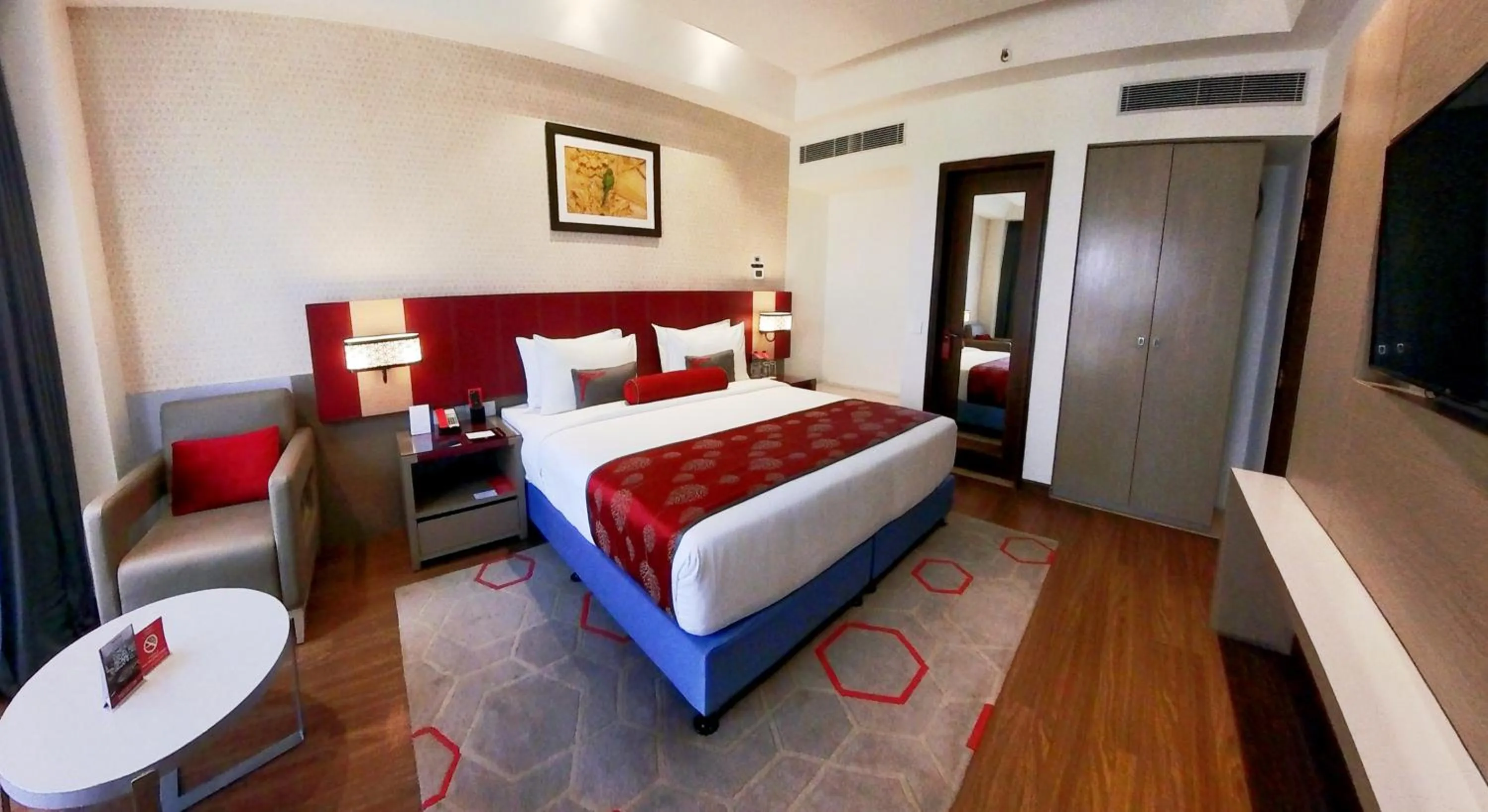 Bedroom, Bed in Ramada Plaza by Wyndham Lucknow