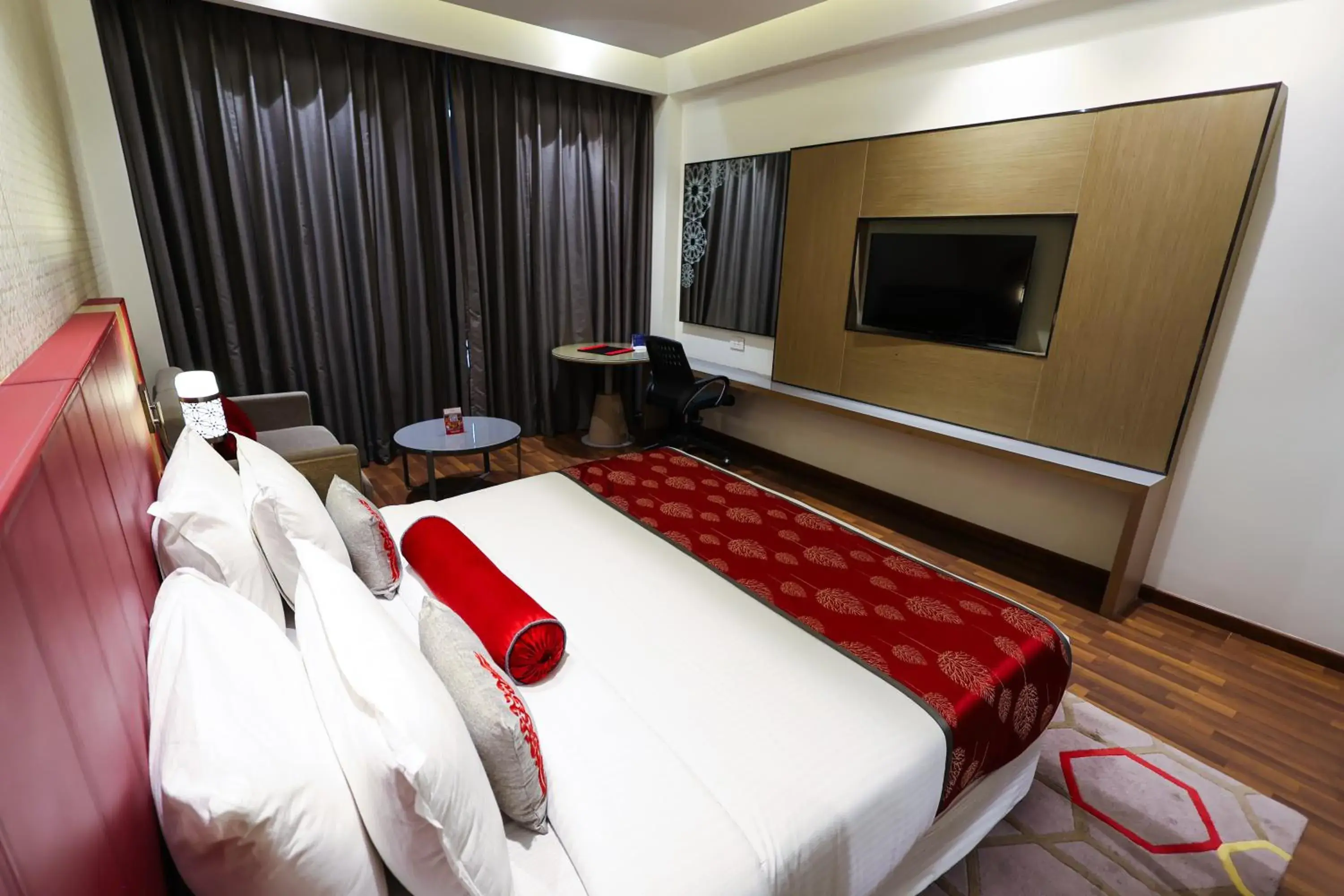 King Room - single occupancy - Book and Unlock Exclusive discounts in Ramada Plaza by Wyndham Lucknow King Room - single occupancy - Book and Unlock Exclusive discounts in Ramada Plaza by Wyndham Lucknow