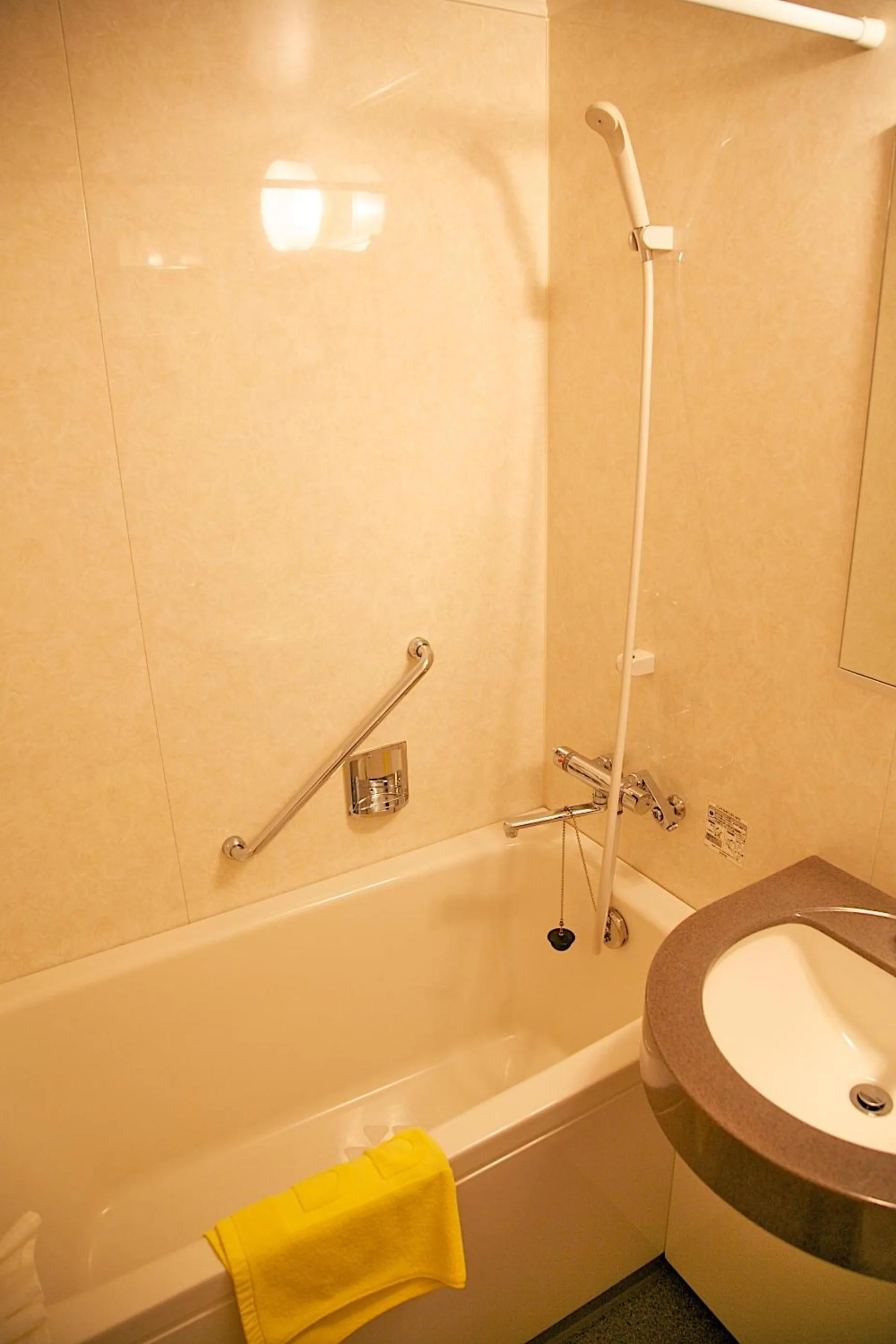 Shower in Tsuruya Ryokan