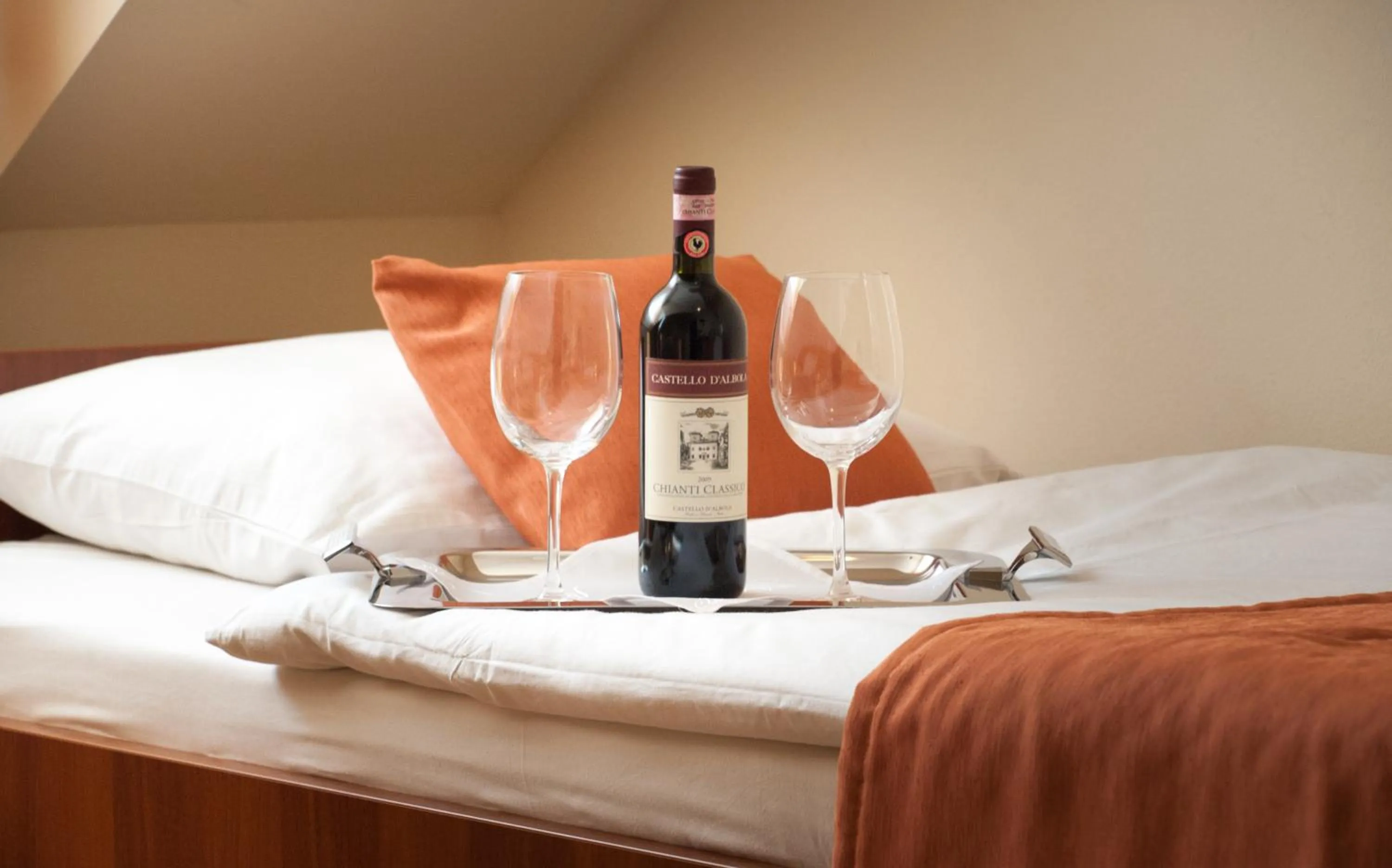 Decorative detail, Bed in Hotel Ostoja