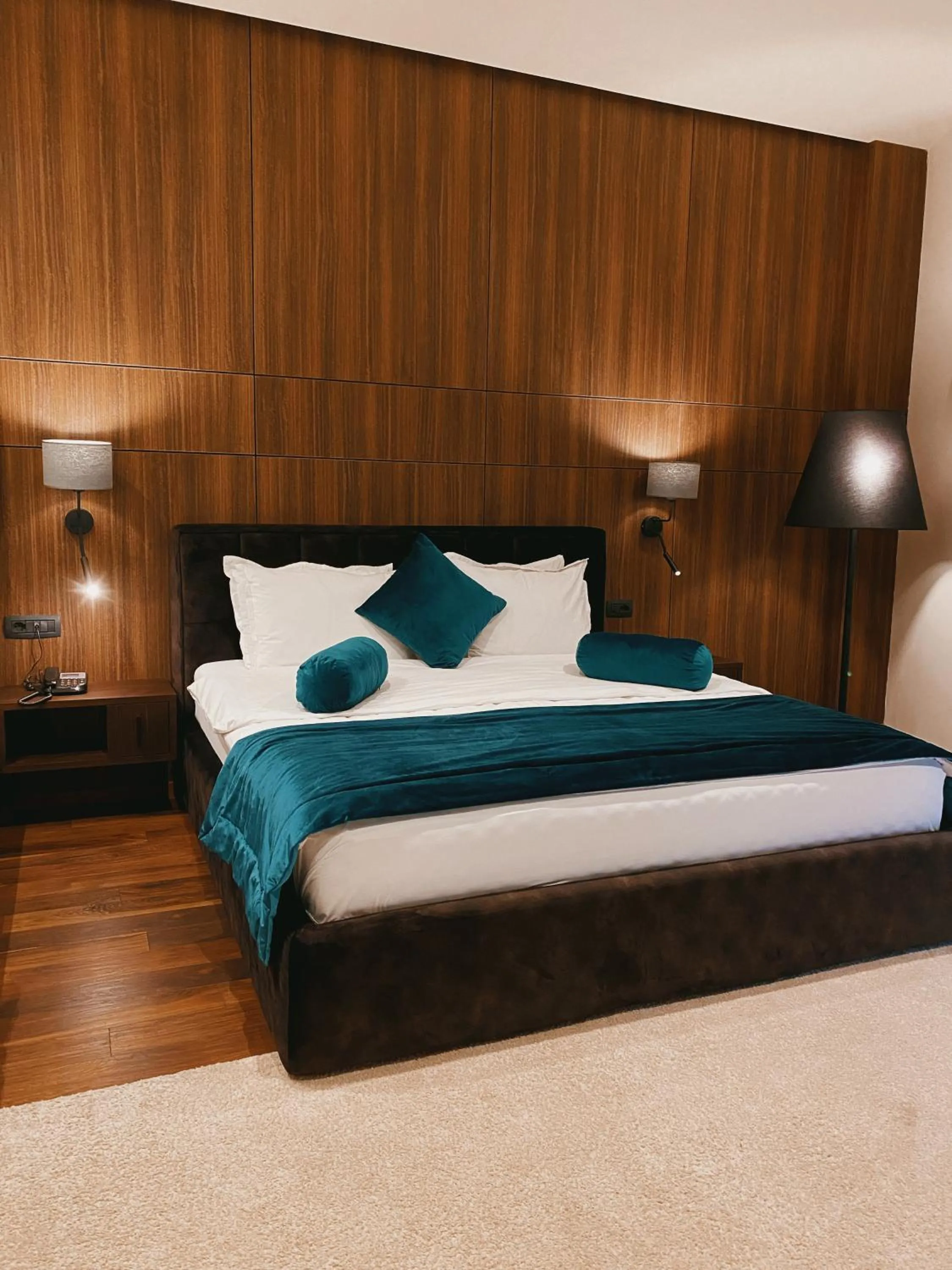 Bed in Premium Park Hotel