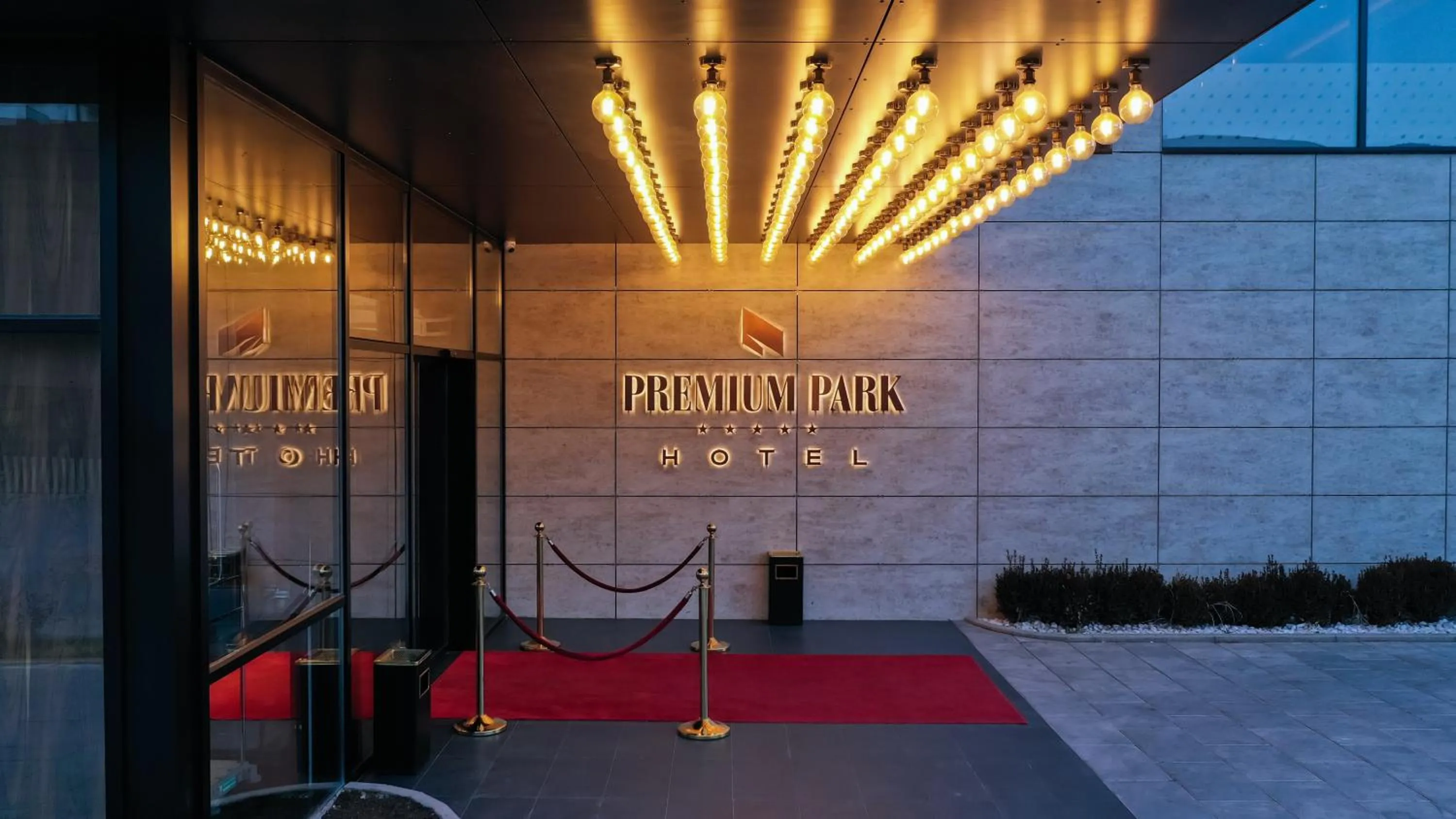Premium Park Hotel