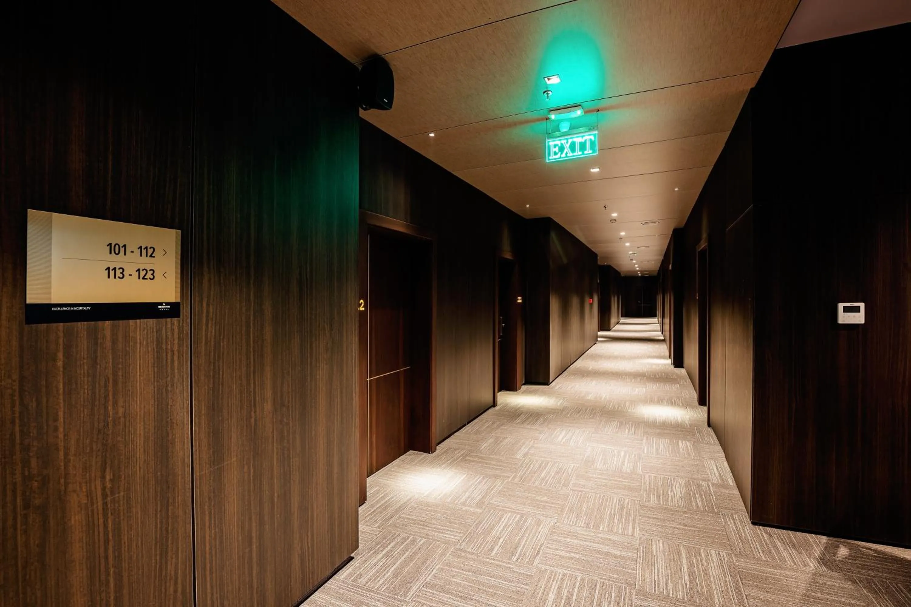 Premium Park Hotel