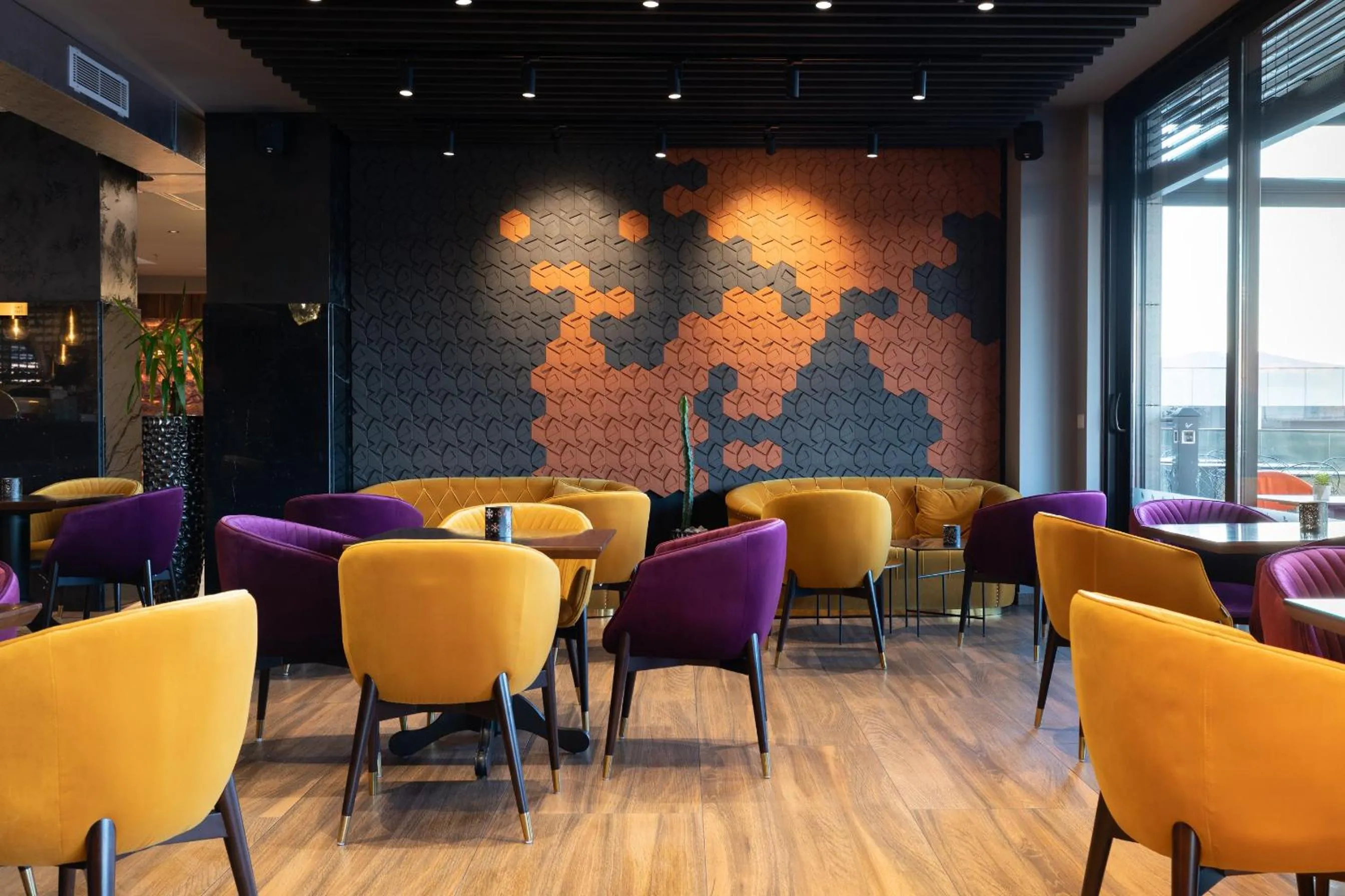 Premium Park Hotel