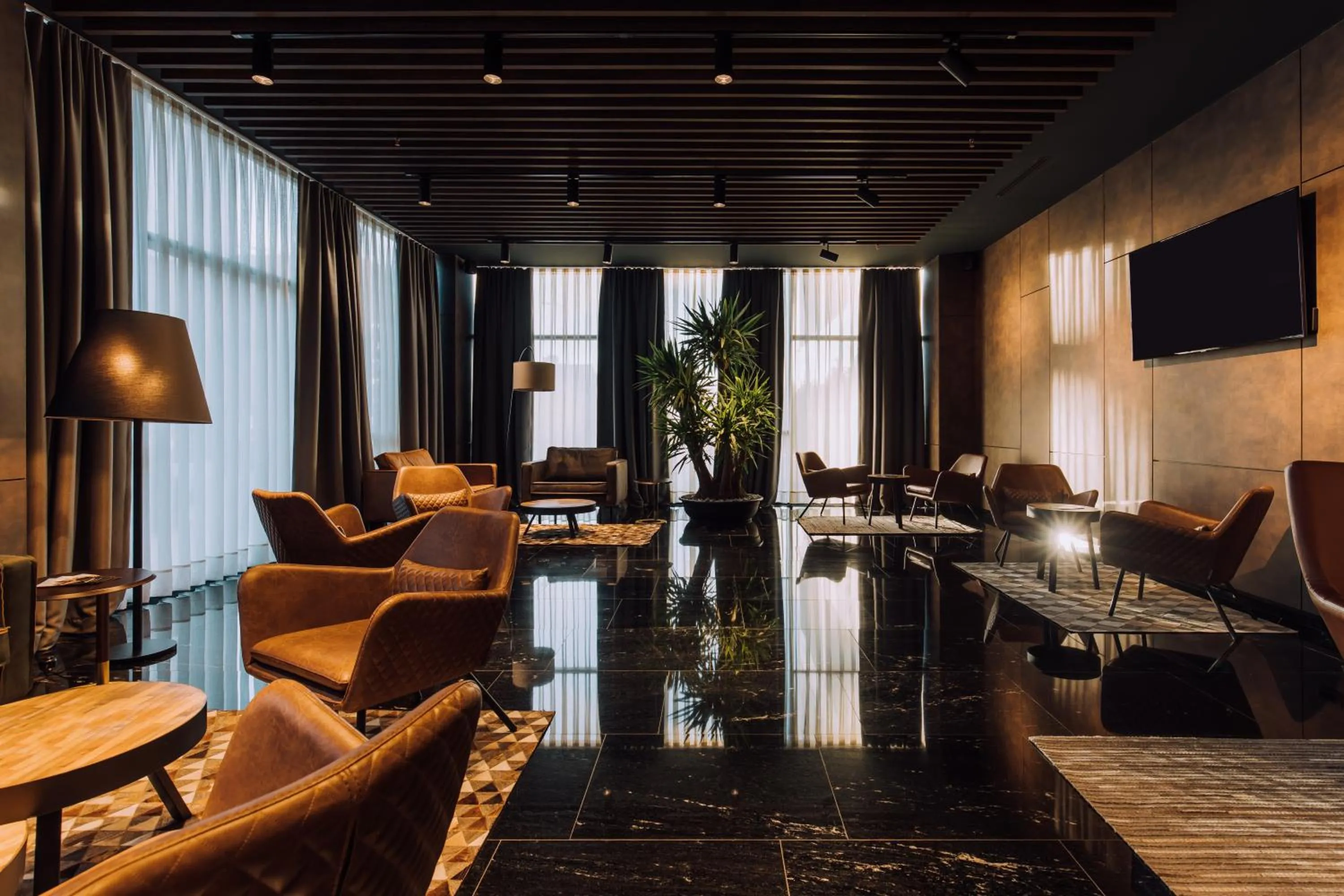 Premium Park Hotel