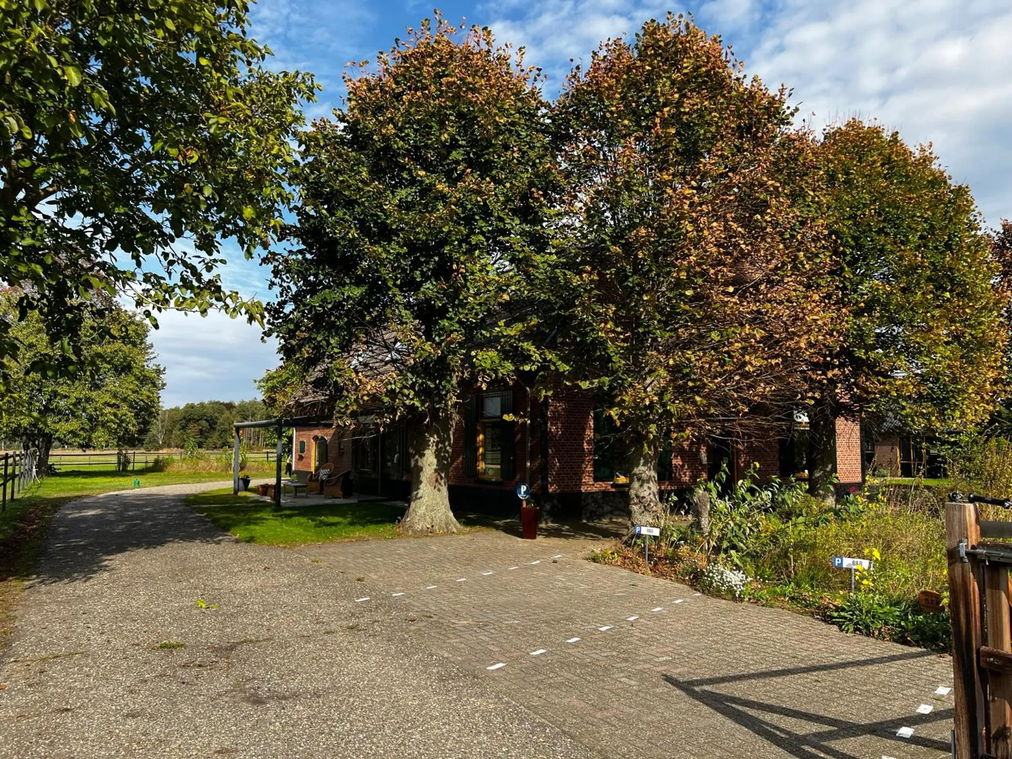 Parking in B&B De Handwijzer Hengelo