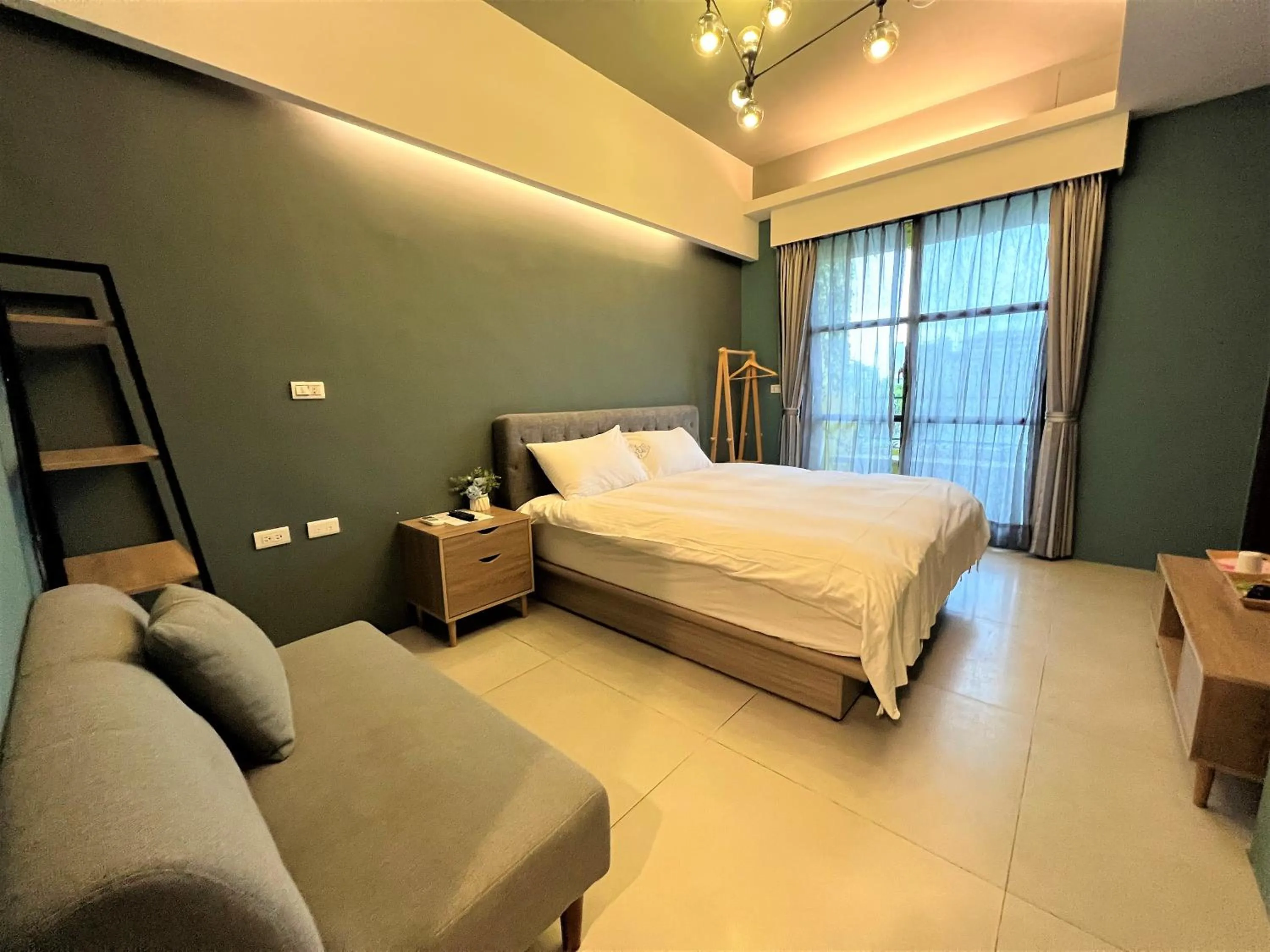 Photo of the whole room in Blue Owl-Hualien No 2396-2397-2398-2399